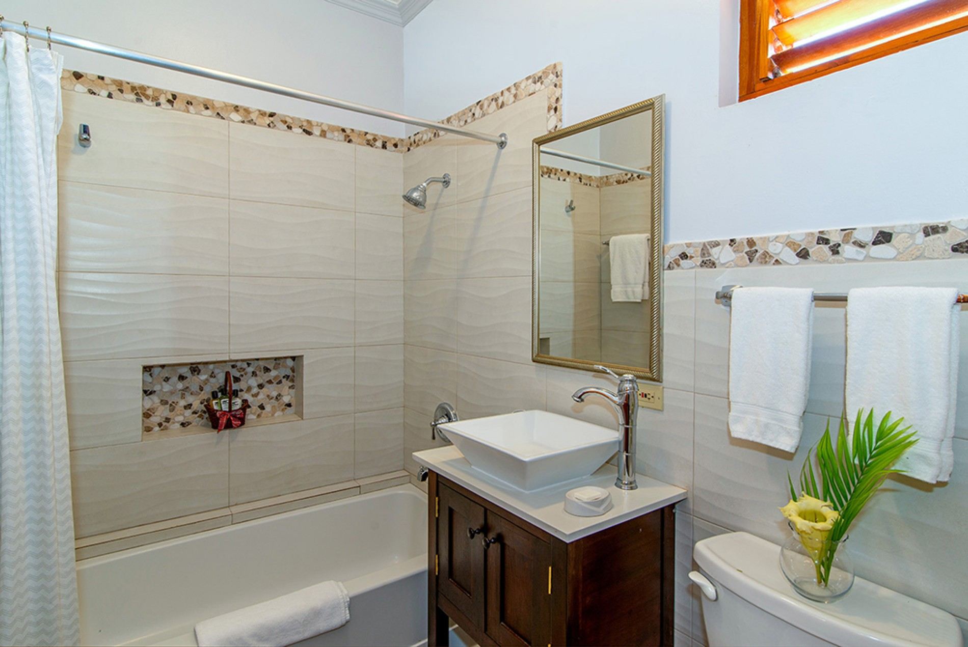 Fortlands Point Villa