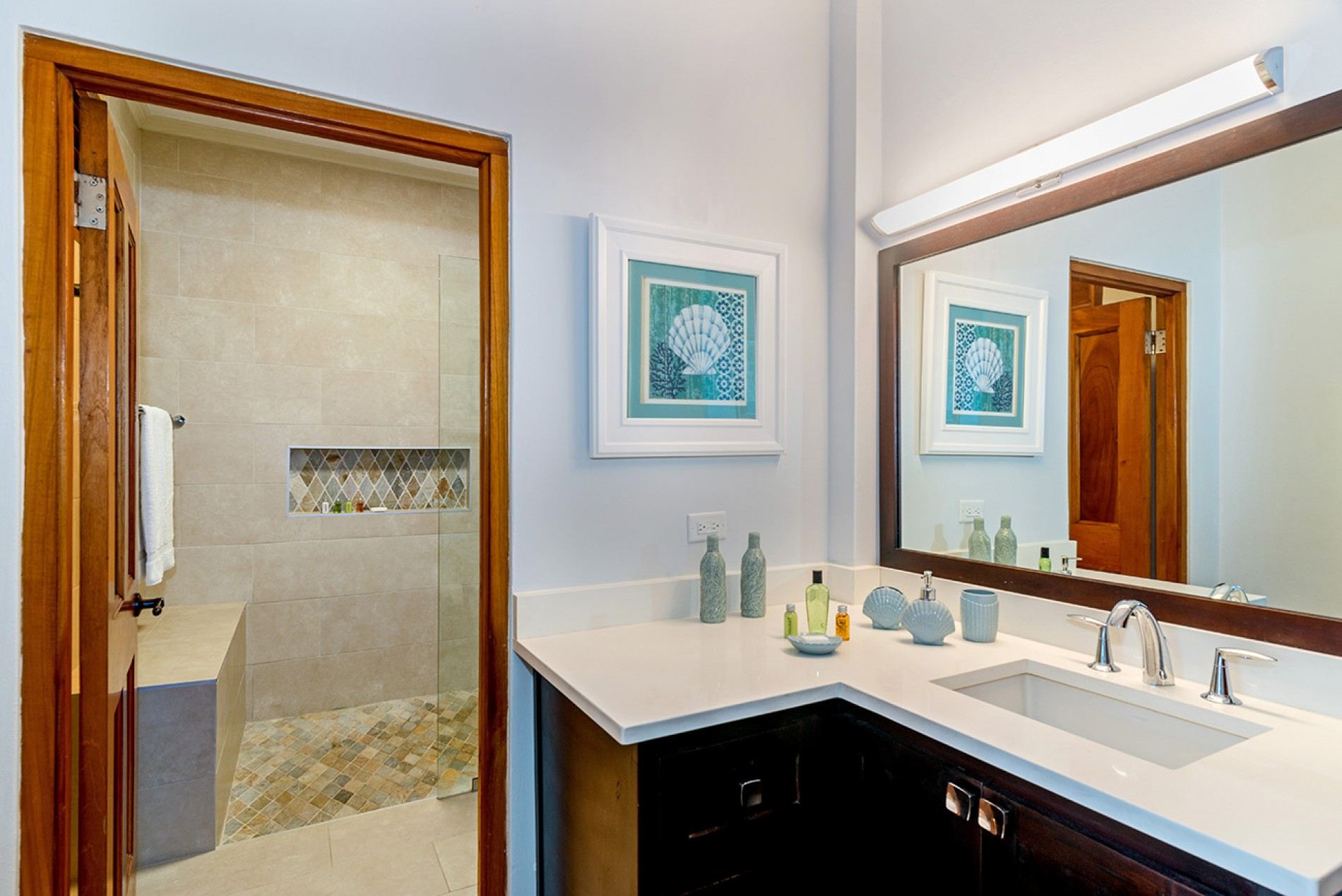 Fortlands Point Villa