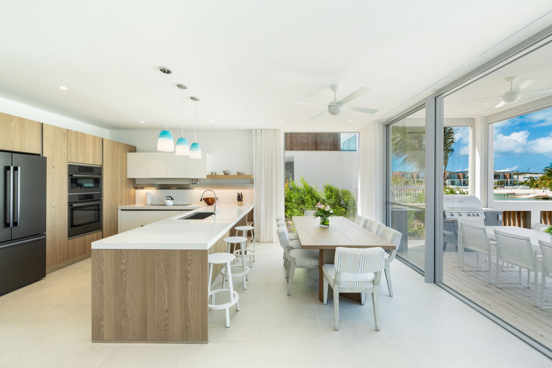 South Bank Lagoon Villas 4BDR