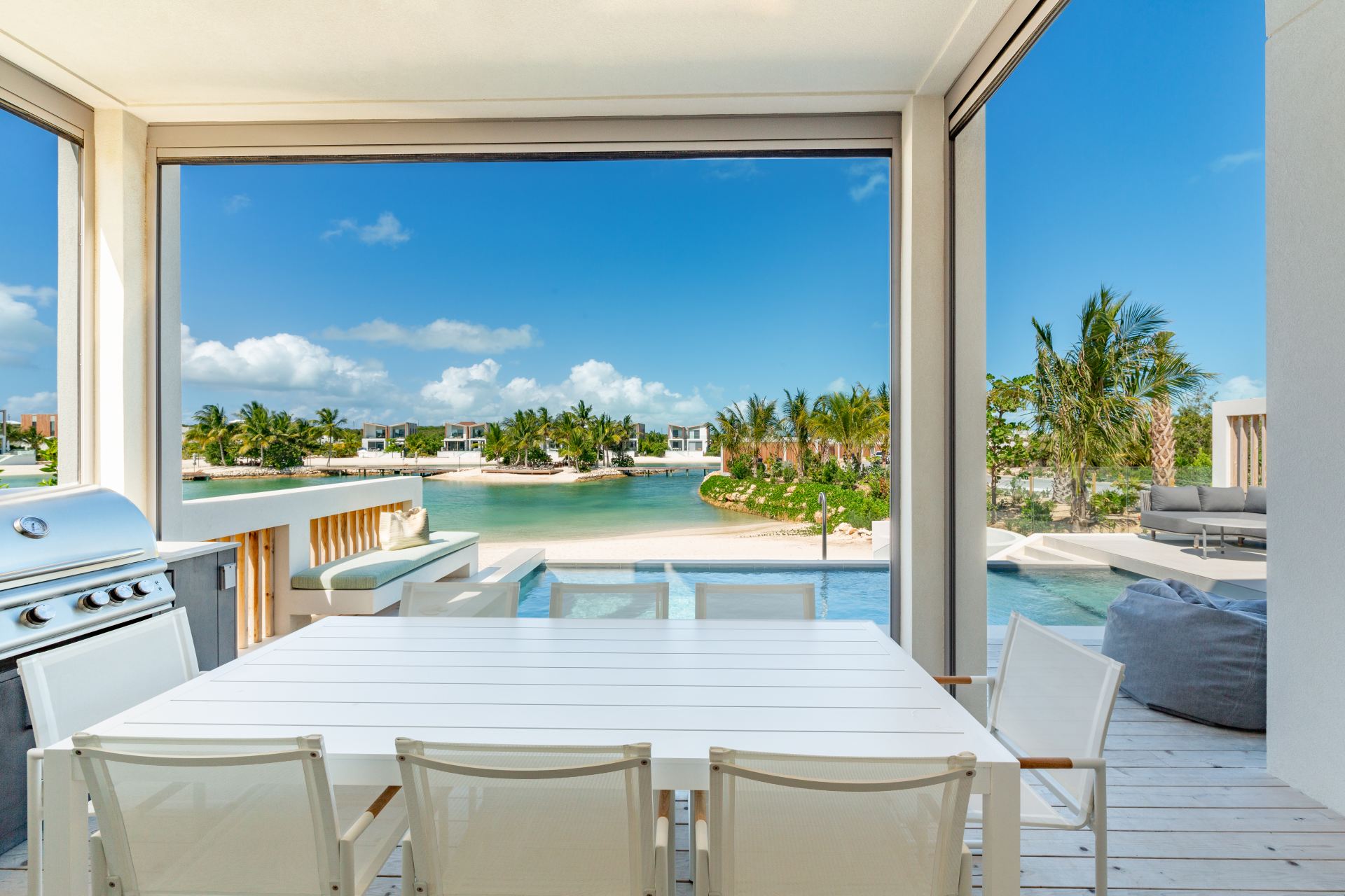 South Bank Lagoon Villas 5BDR