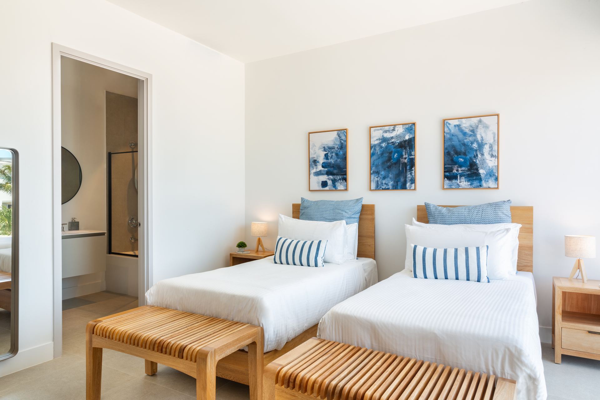 South Bank Boat House Two Bedroom