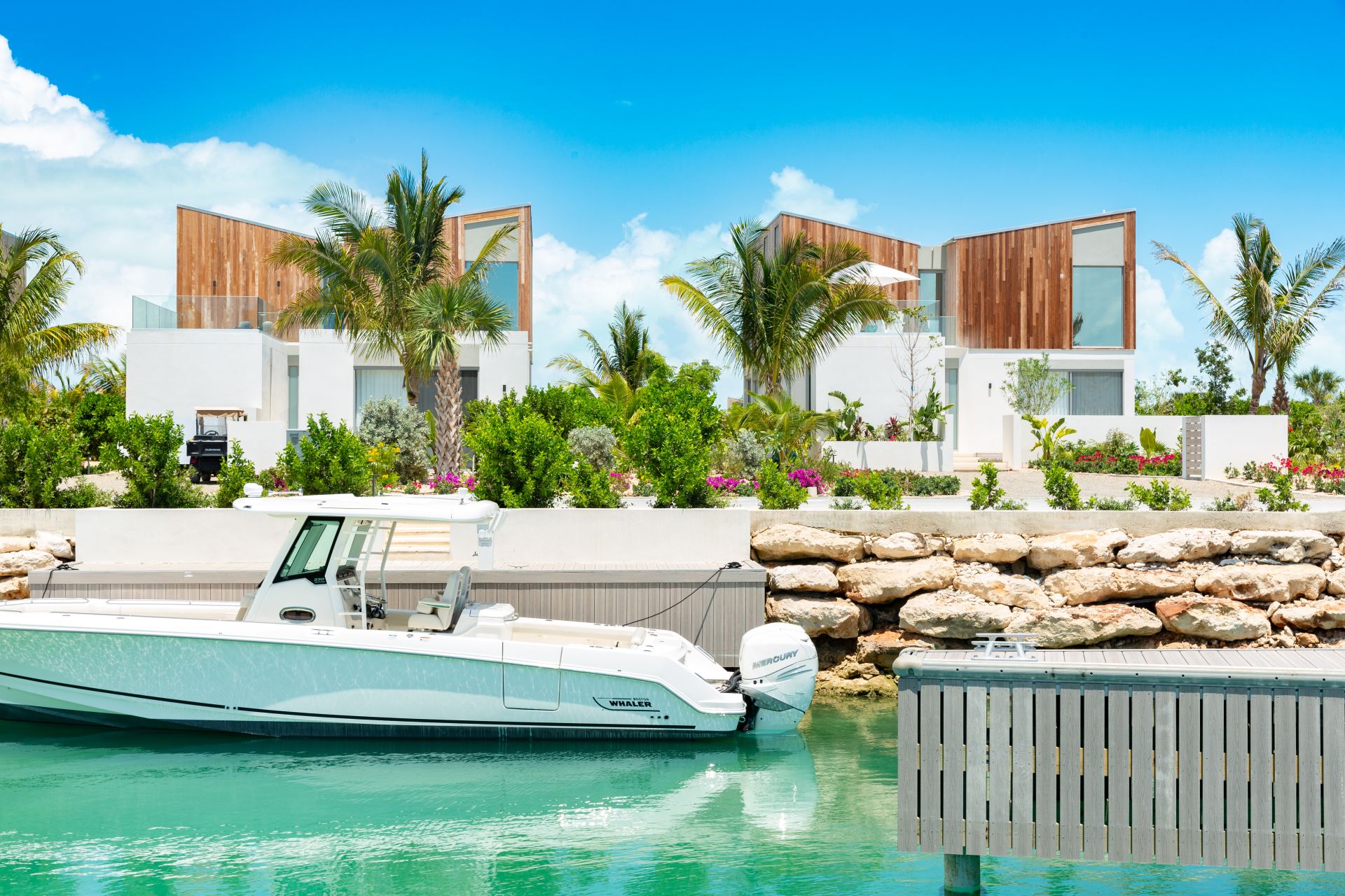 South Bank Lagoon Villas 6BDR