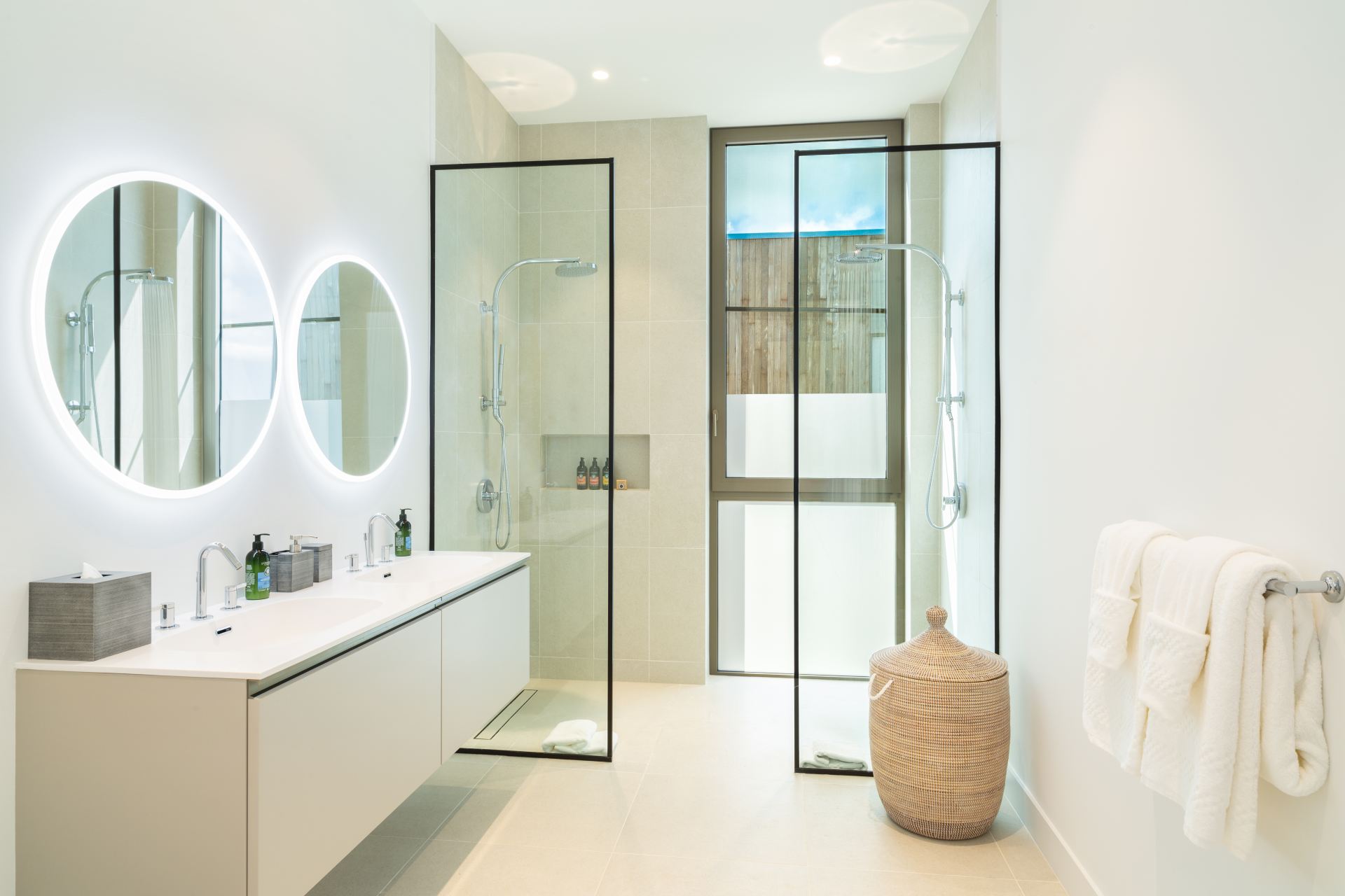 South Bank Lagoon Villas 5BDR