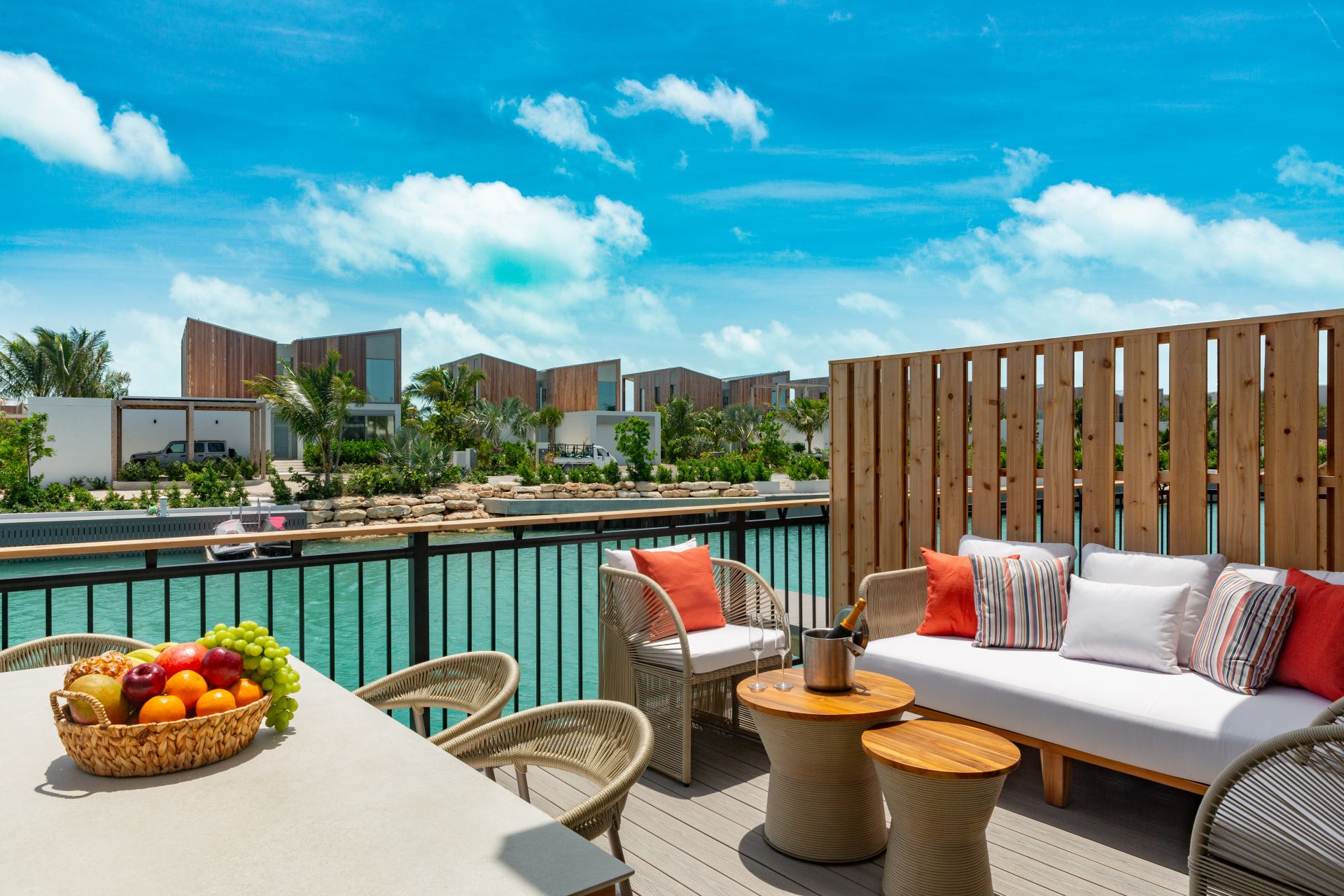 South Bank Boat House Two Bedroom