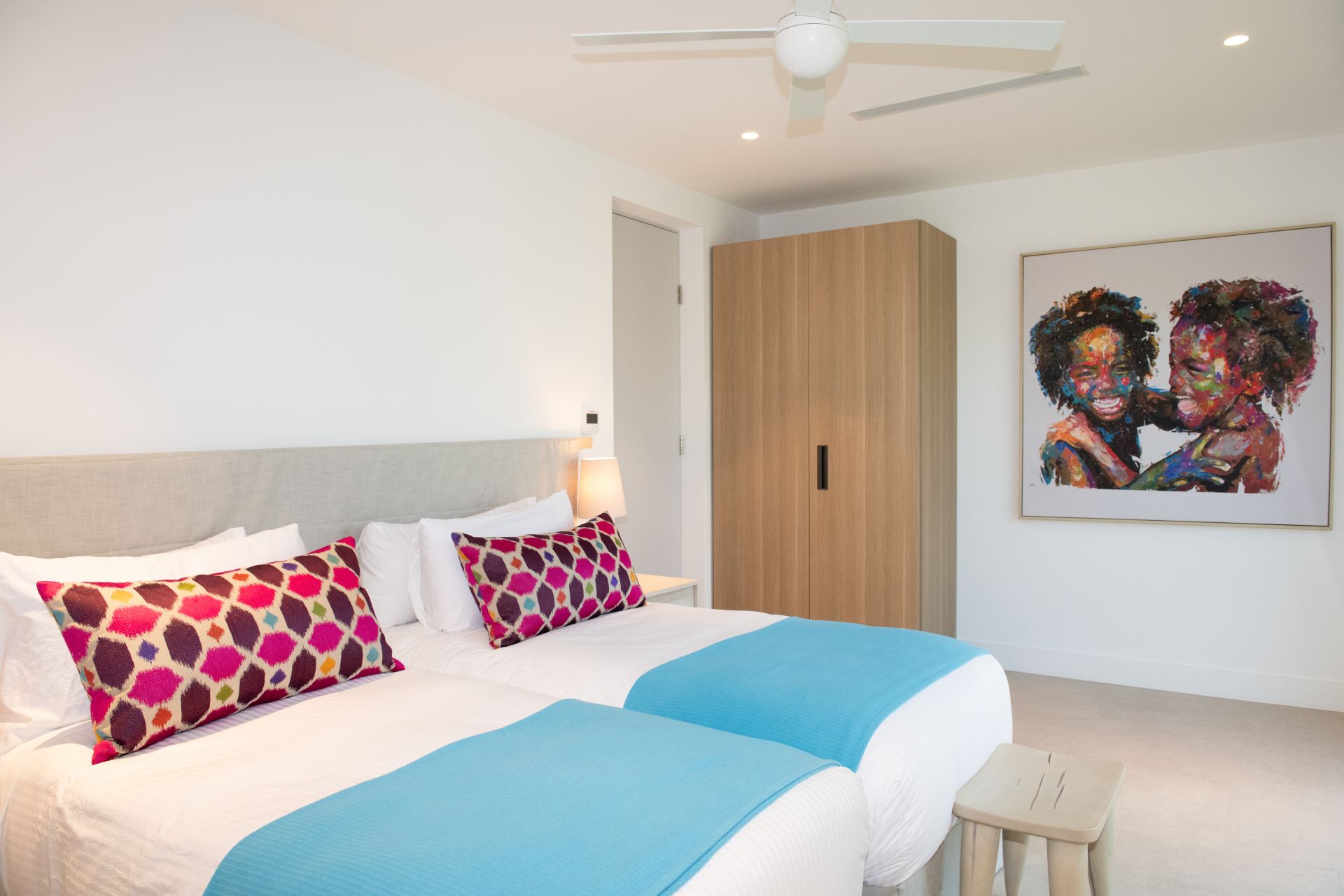 South Bank Lagoon Villas 6BDR