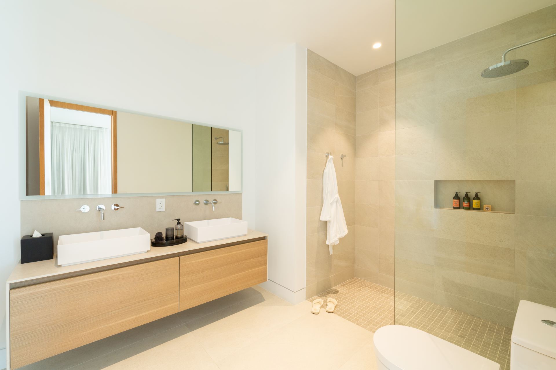 Ocean Estates -  Banks Five Bedroom