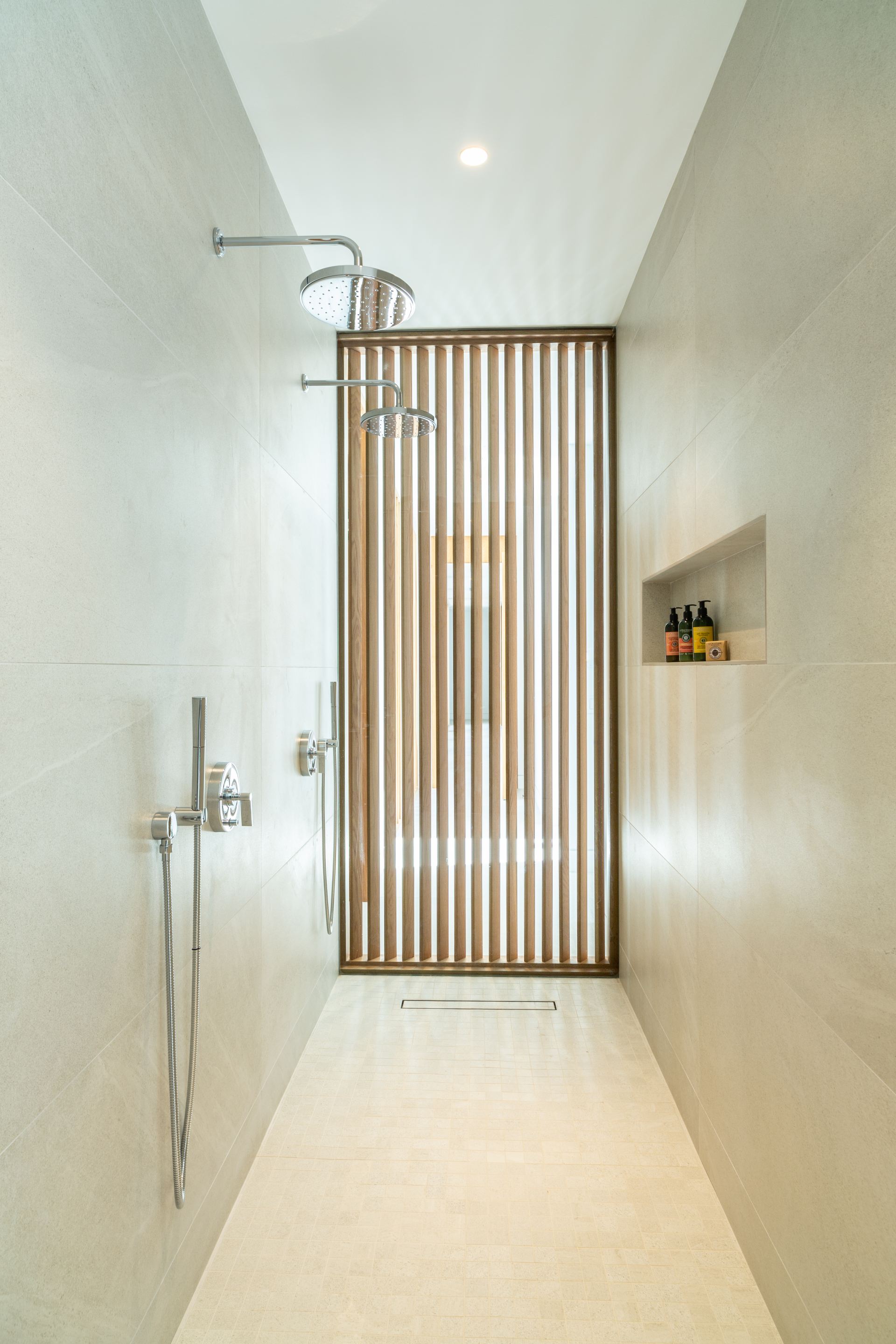 Ocean Estates -  Banks Five Bedroom