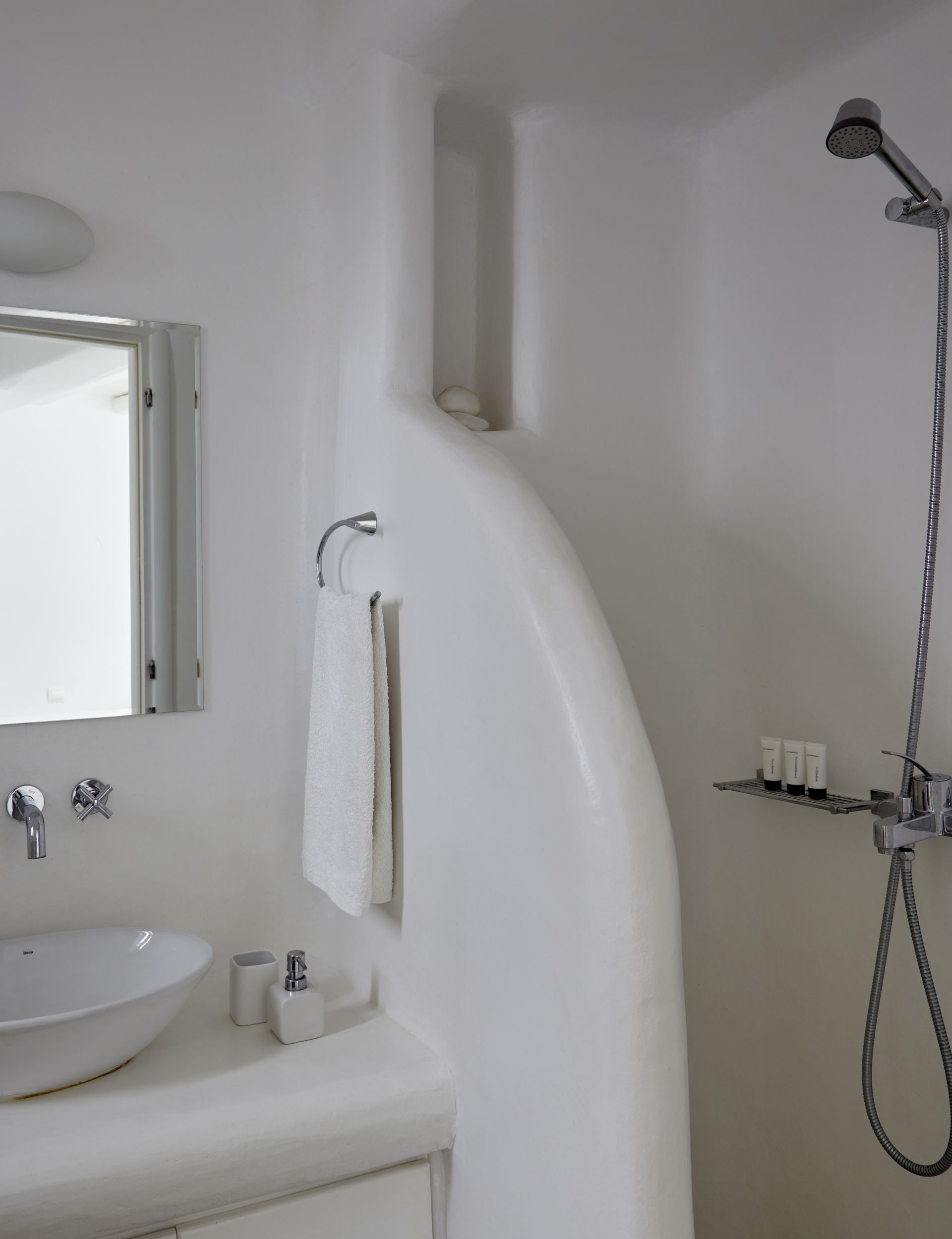 Elia White Residence