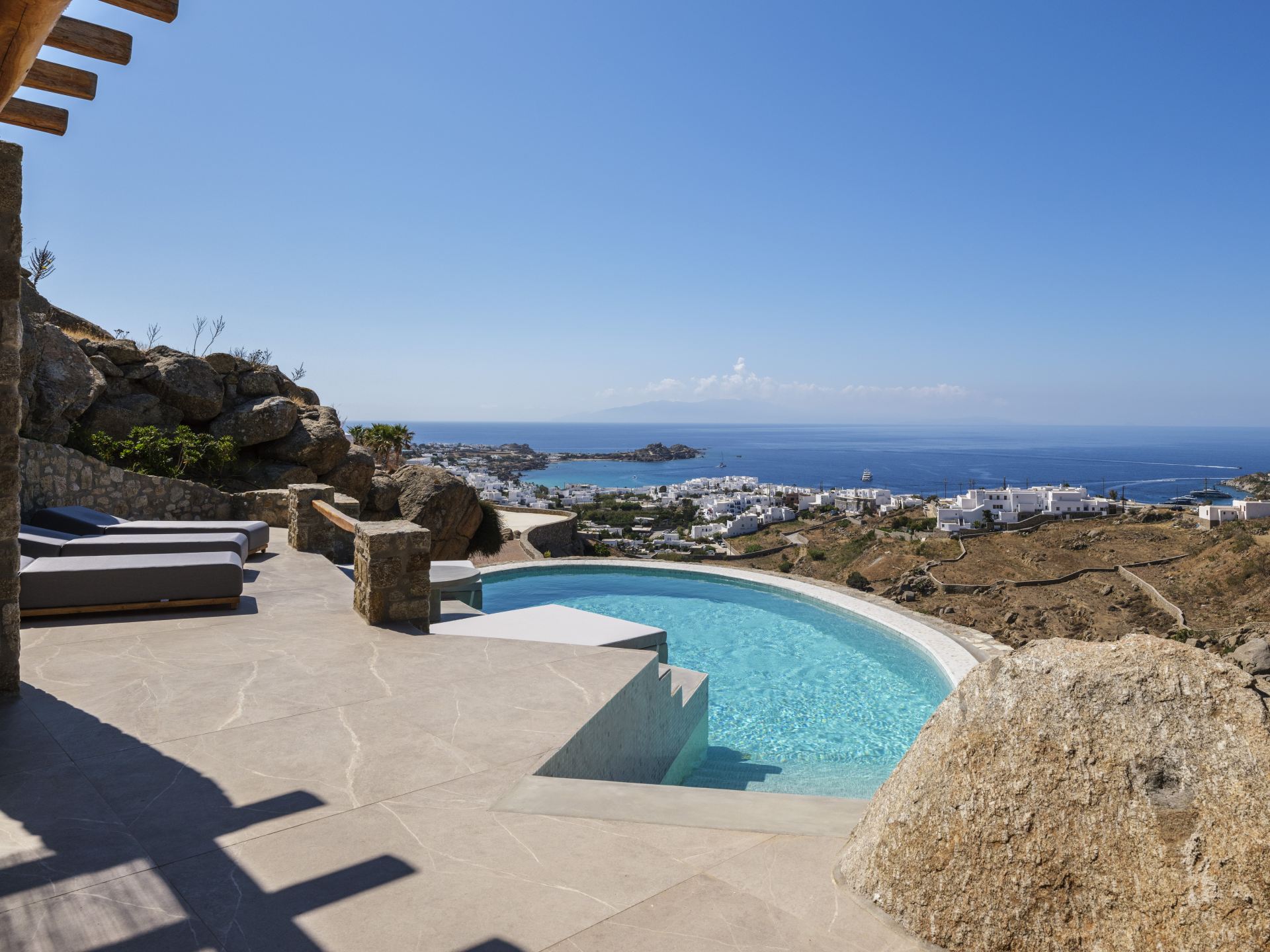 Villa White and Stone