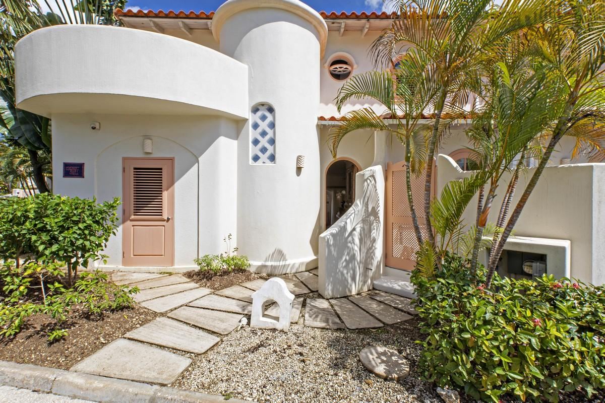 Sugar Hill, Coconut Shell, Sugar Hill Tennis Village