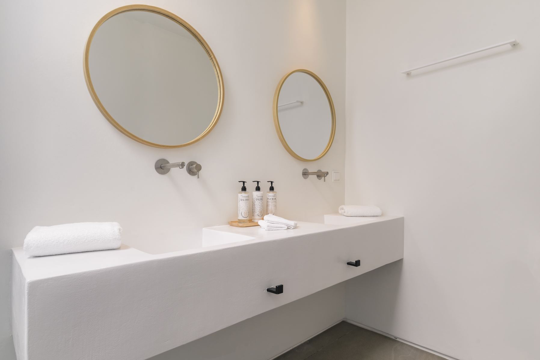 Villa The Cove-Tourlous