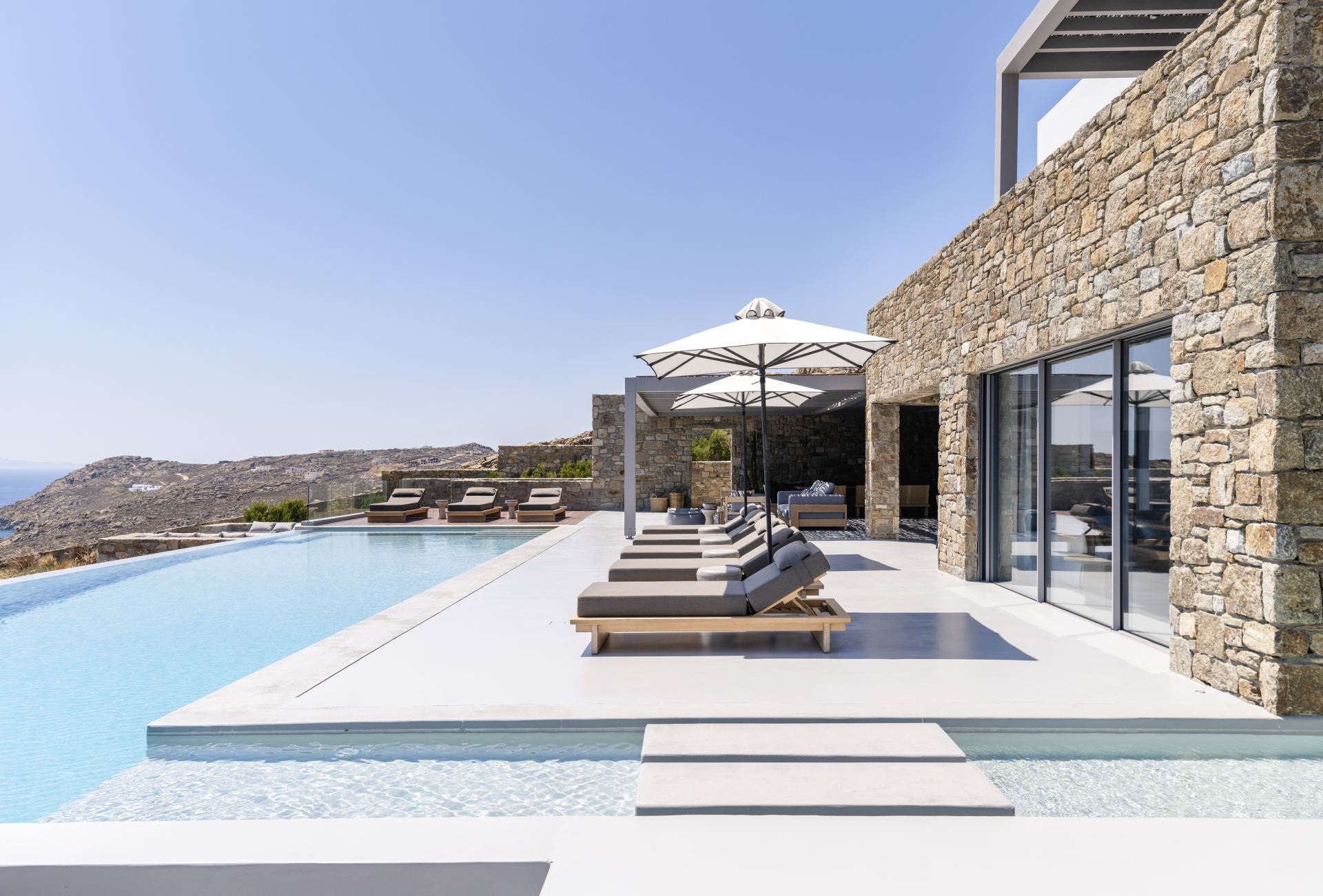 Villa Ariadne’s Mitos