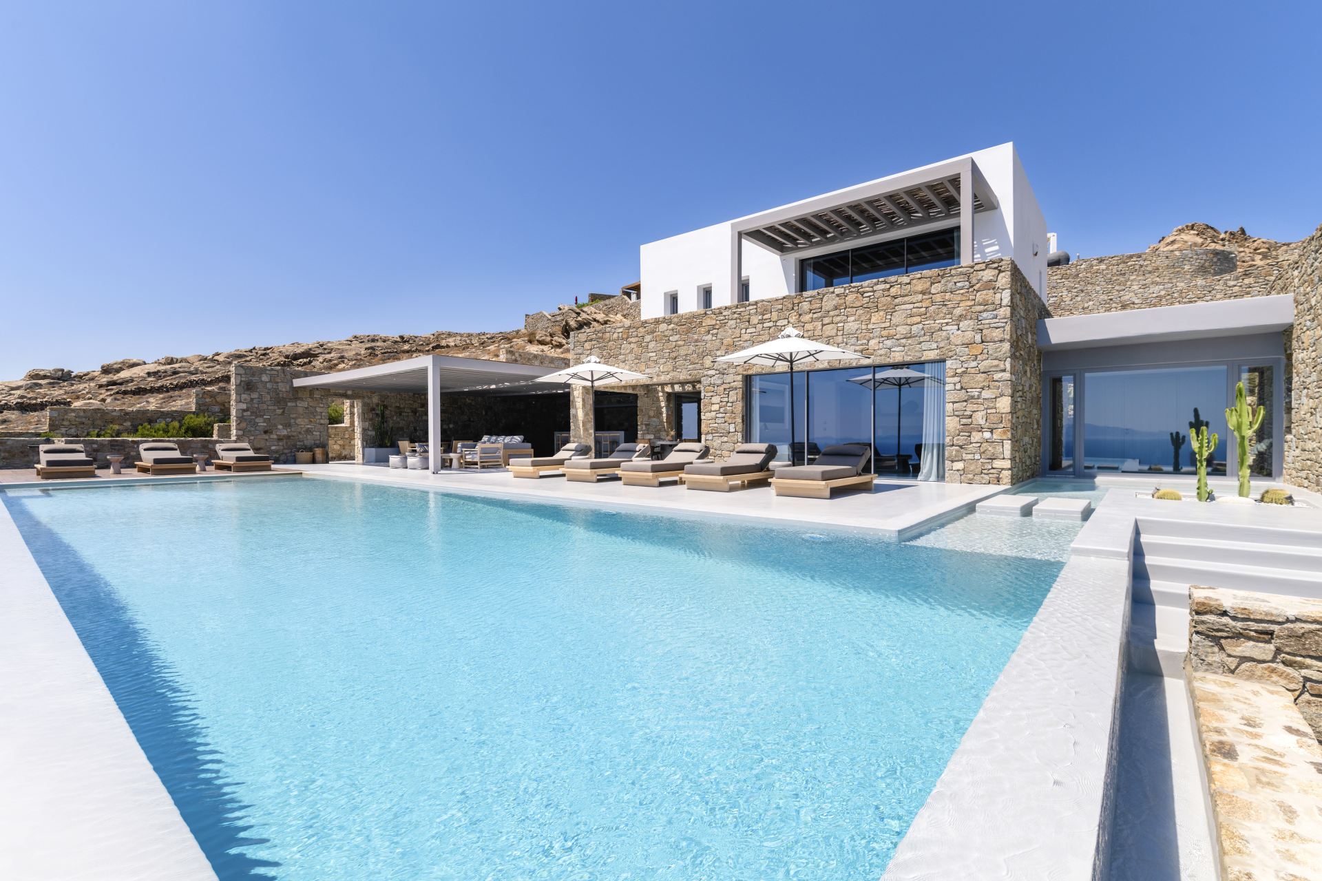 Villa Ariadne’s Mitos