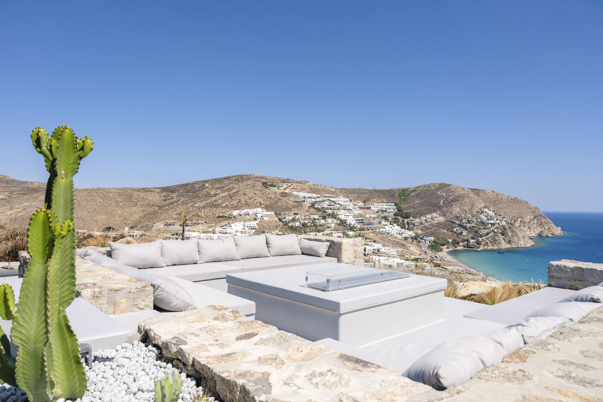 Villa Ariadne’s Mitos