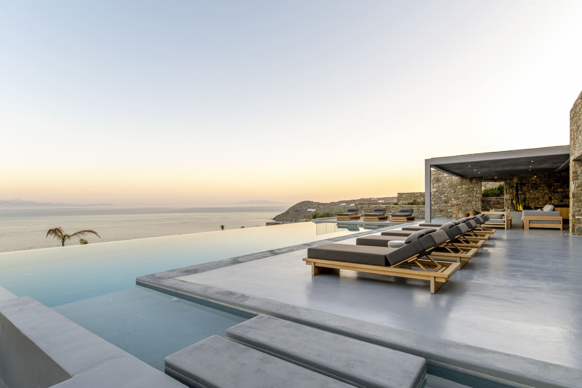 Villa Ariadne’s Mitos