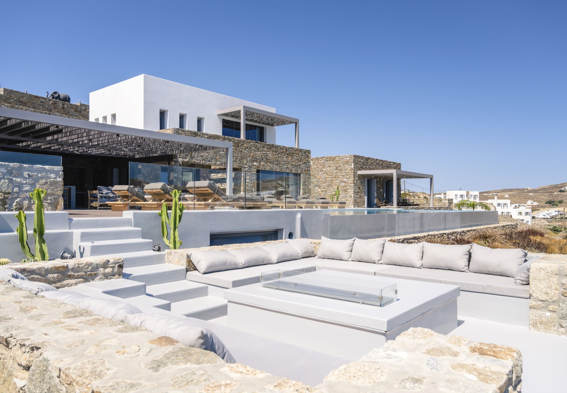 Villa Ariadne’s Mitos