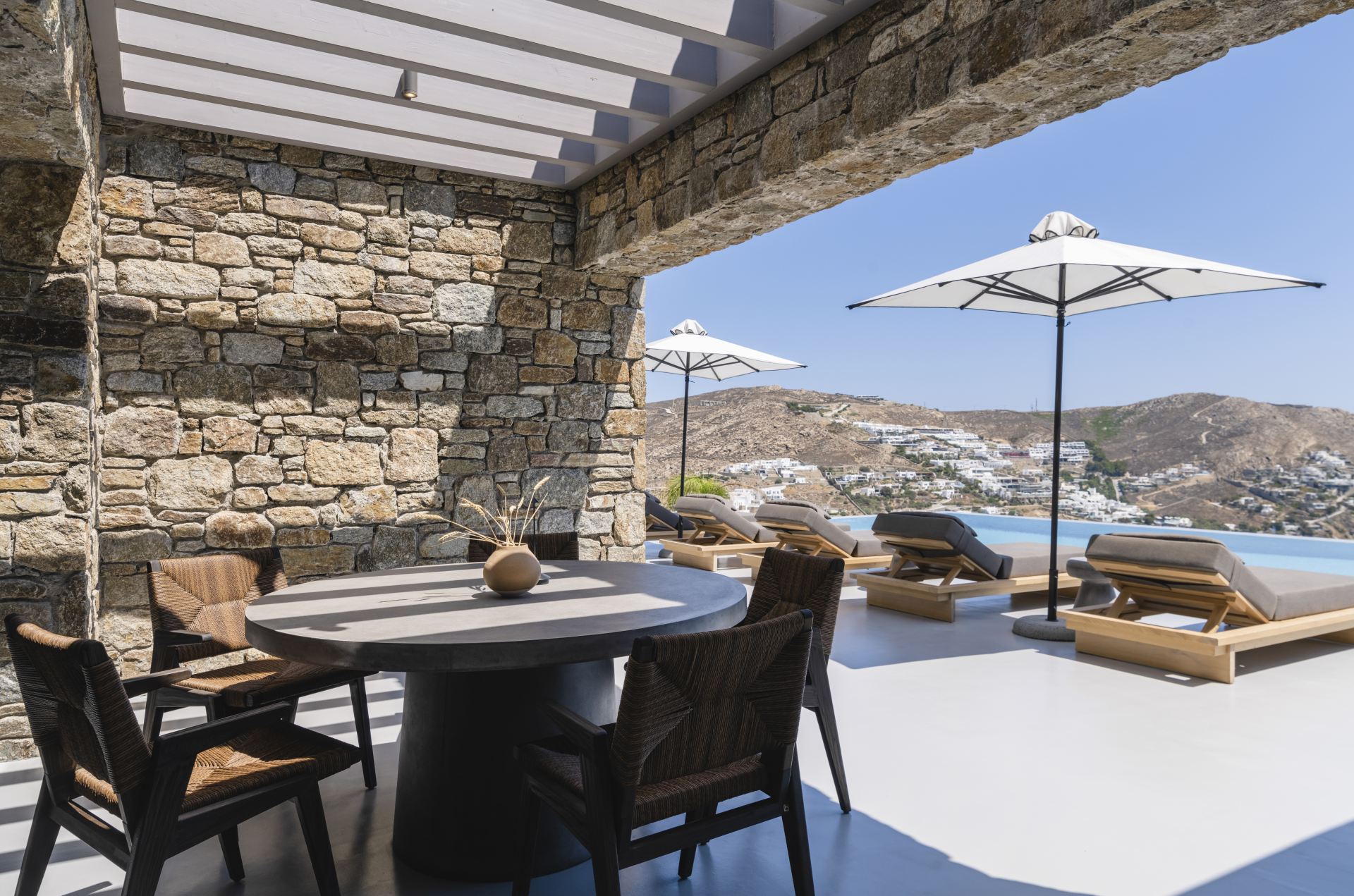 Villa Ariadne’s Mitos