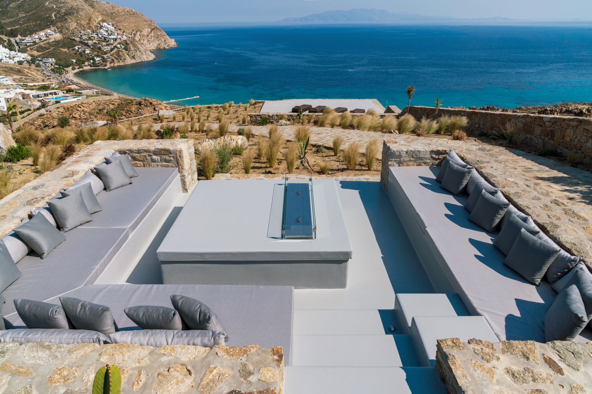 Villa Ariadne’s Mitos