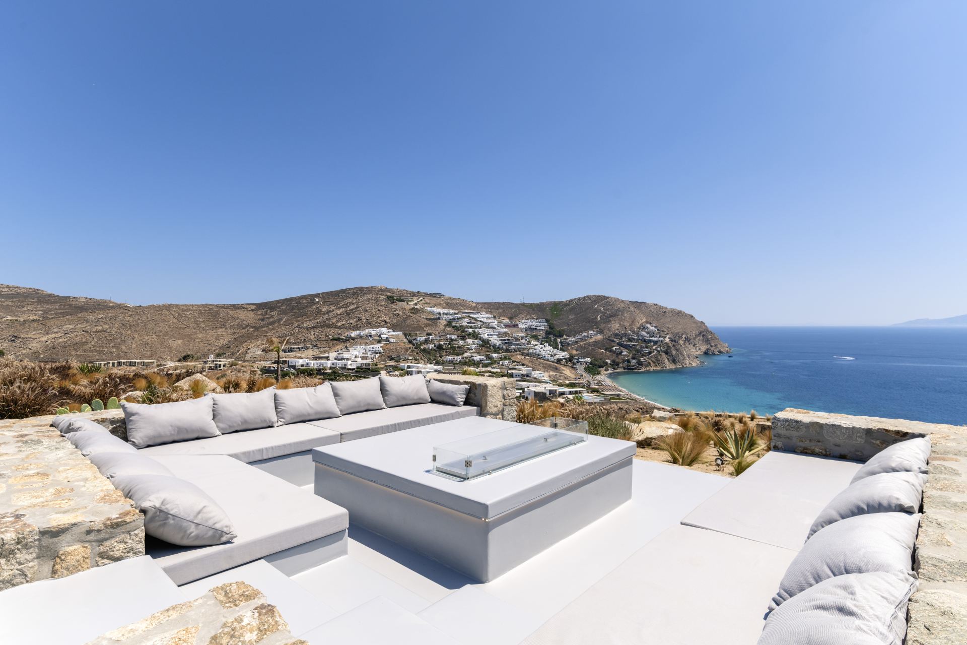 Villa Ariadne’s Mitos