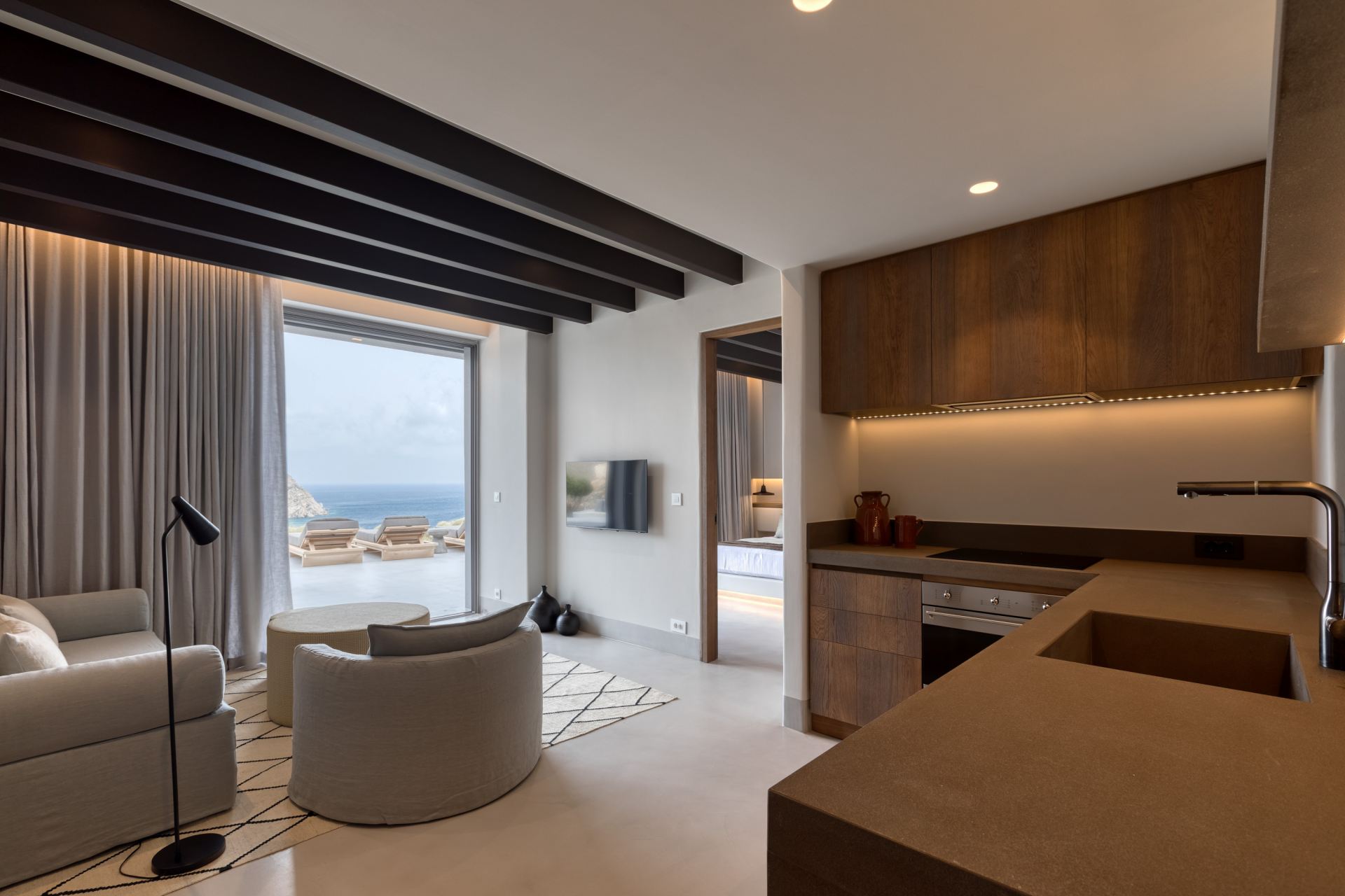 Villa Ariadne’s Mitos