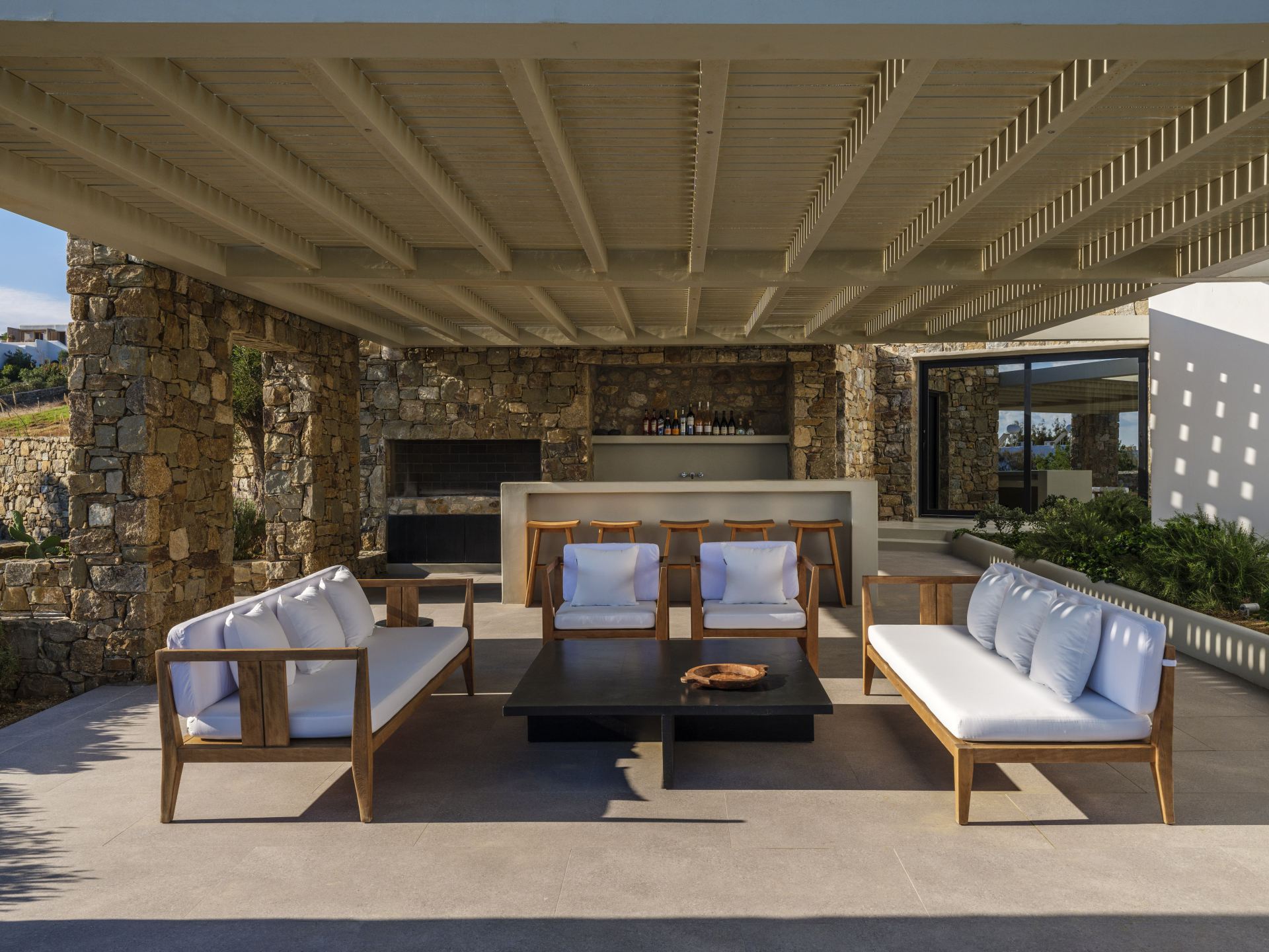 Blue Eye Grand Villa