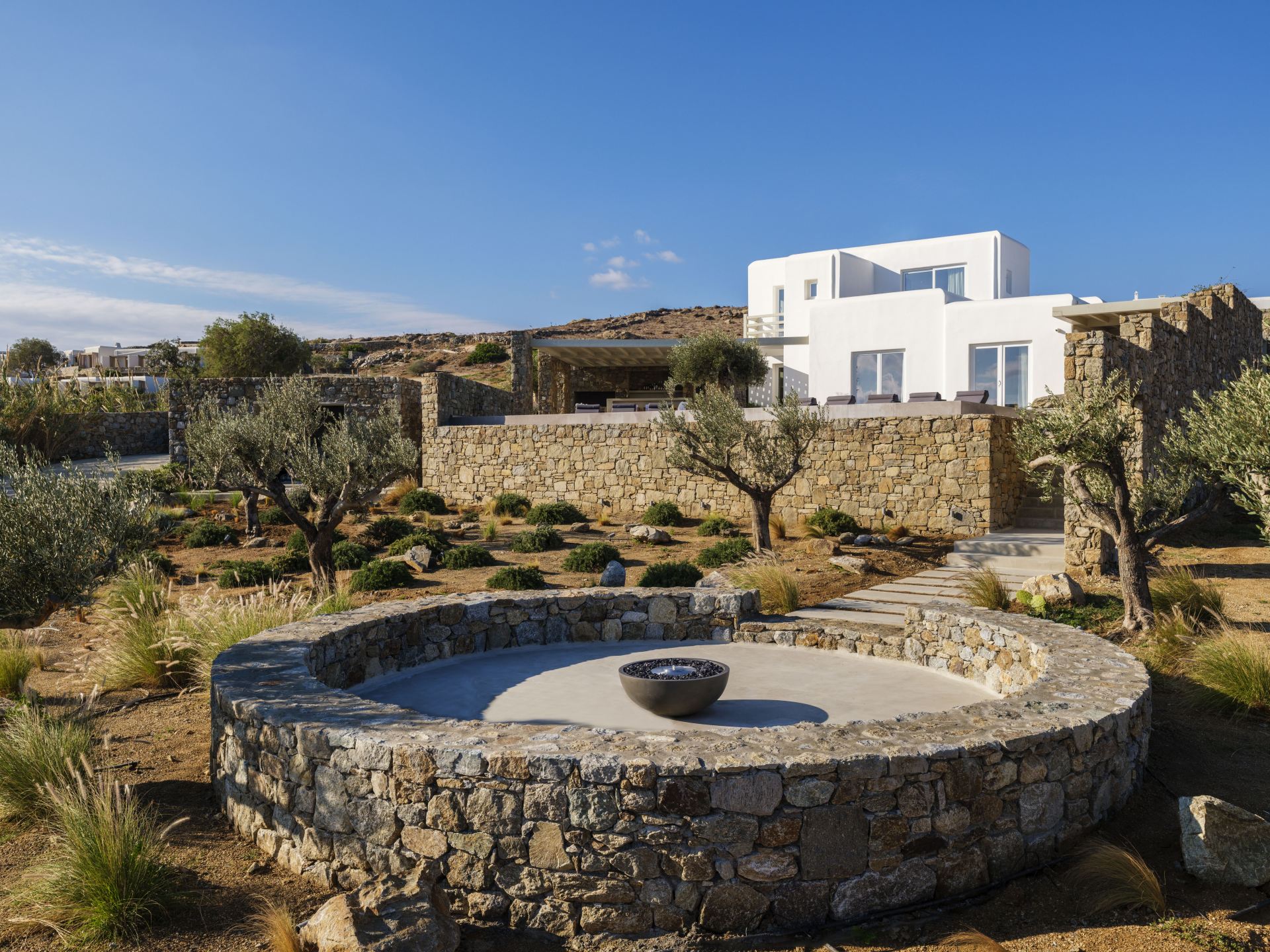 Blue Eye Grand Villa