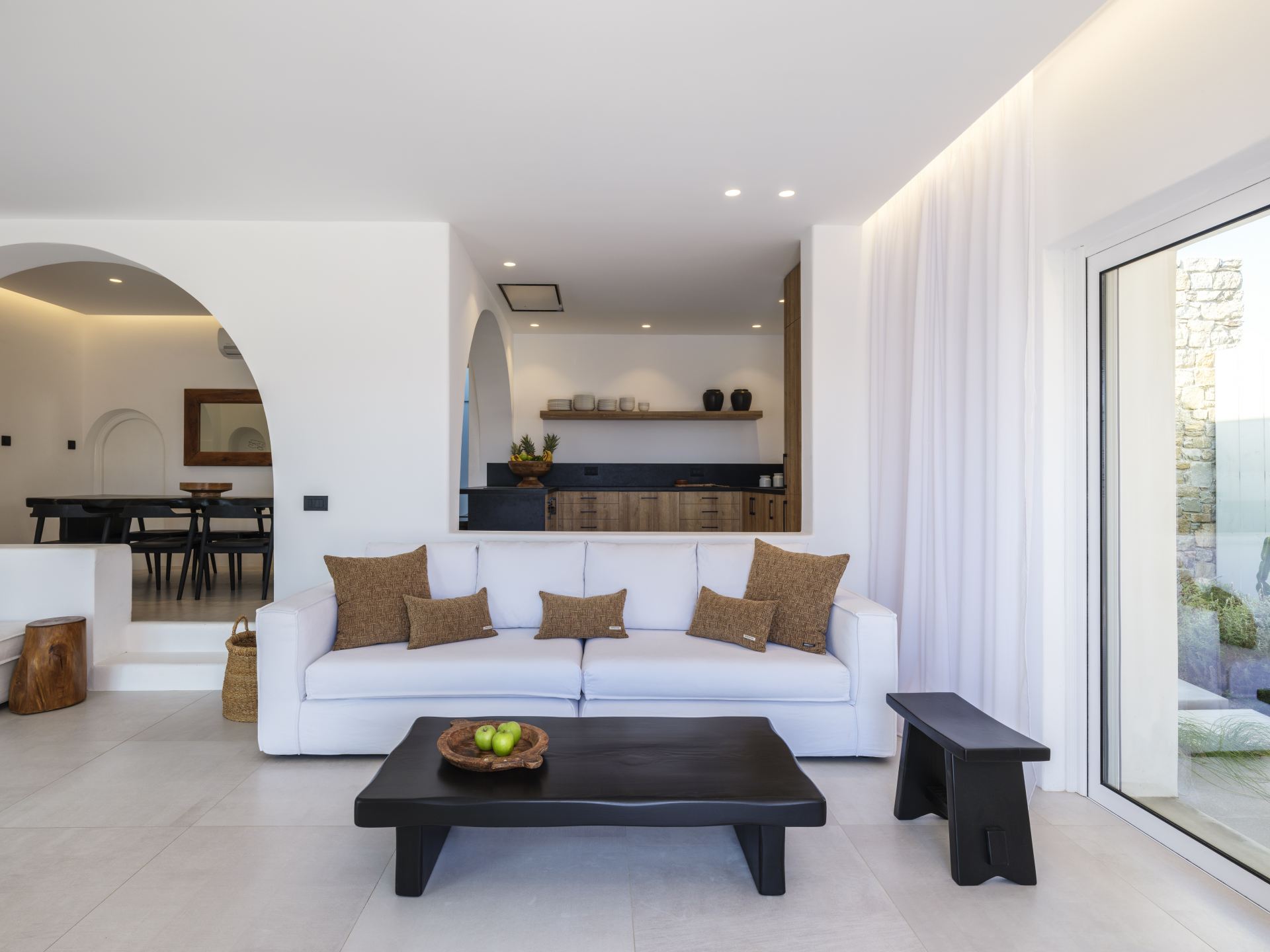 Blue Eye Grand Villa