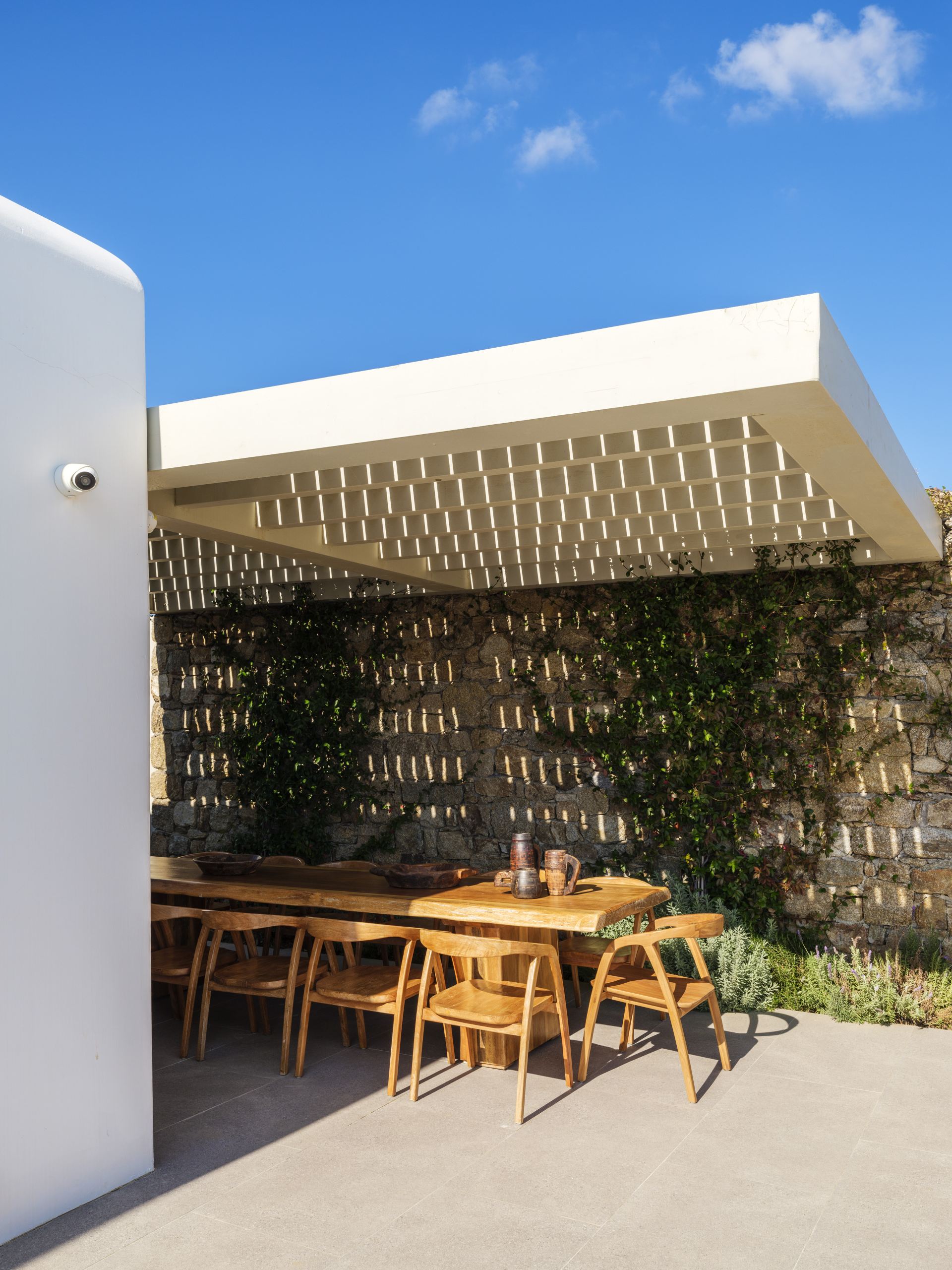 Blue Eye Grand Villa