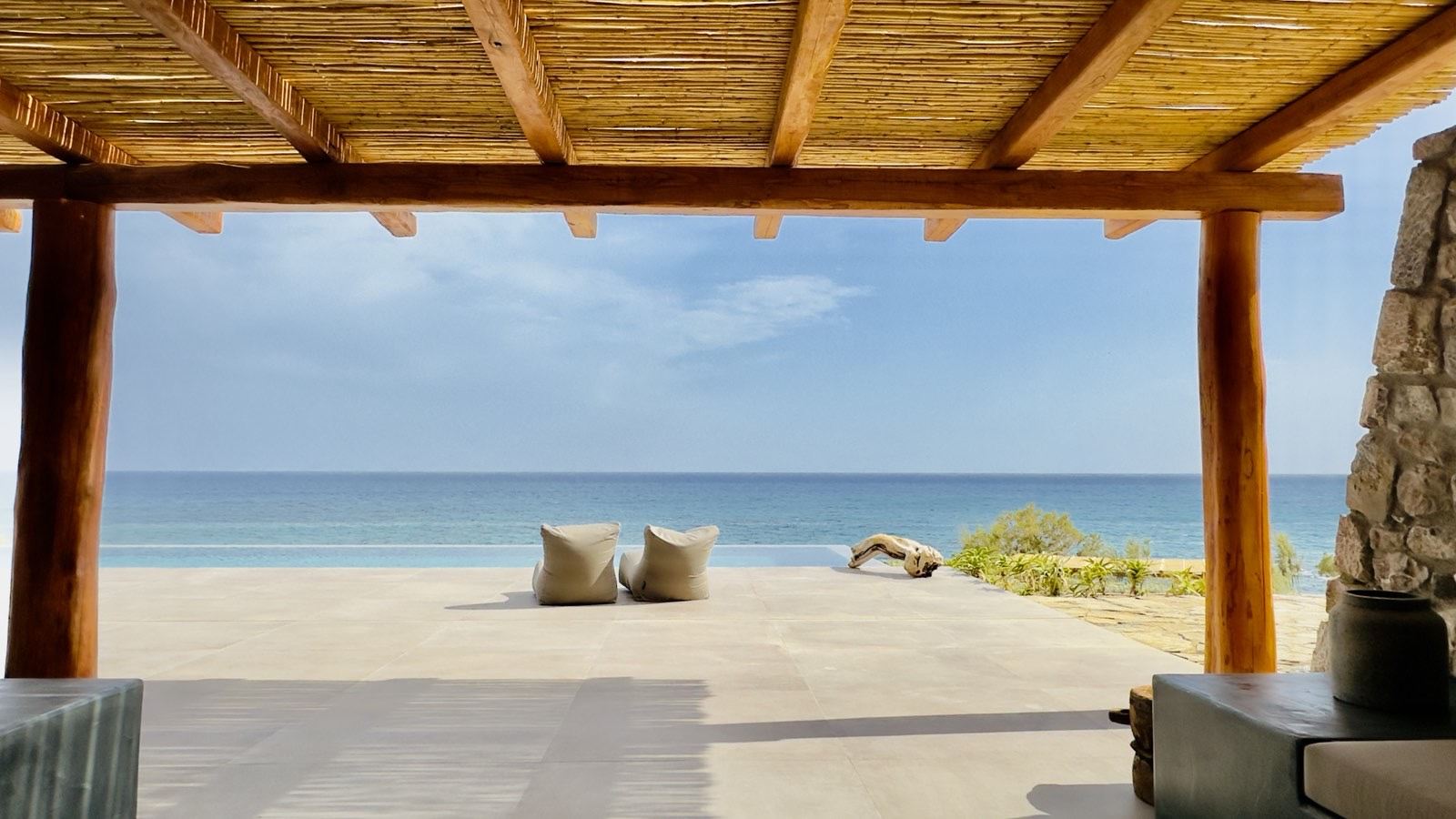 Beach House Arvi East