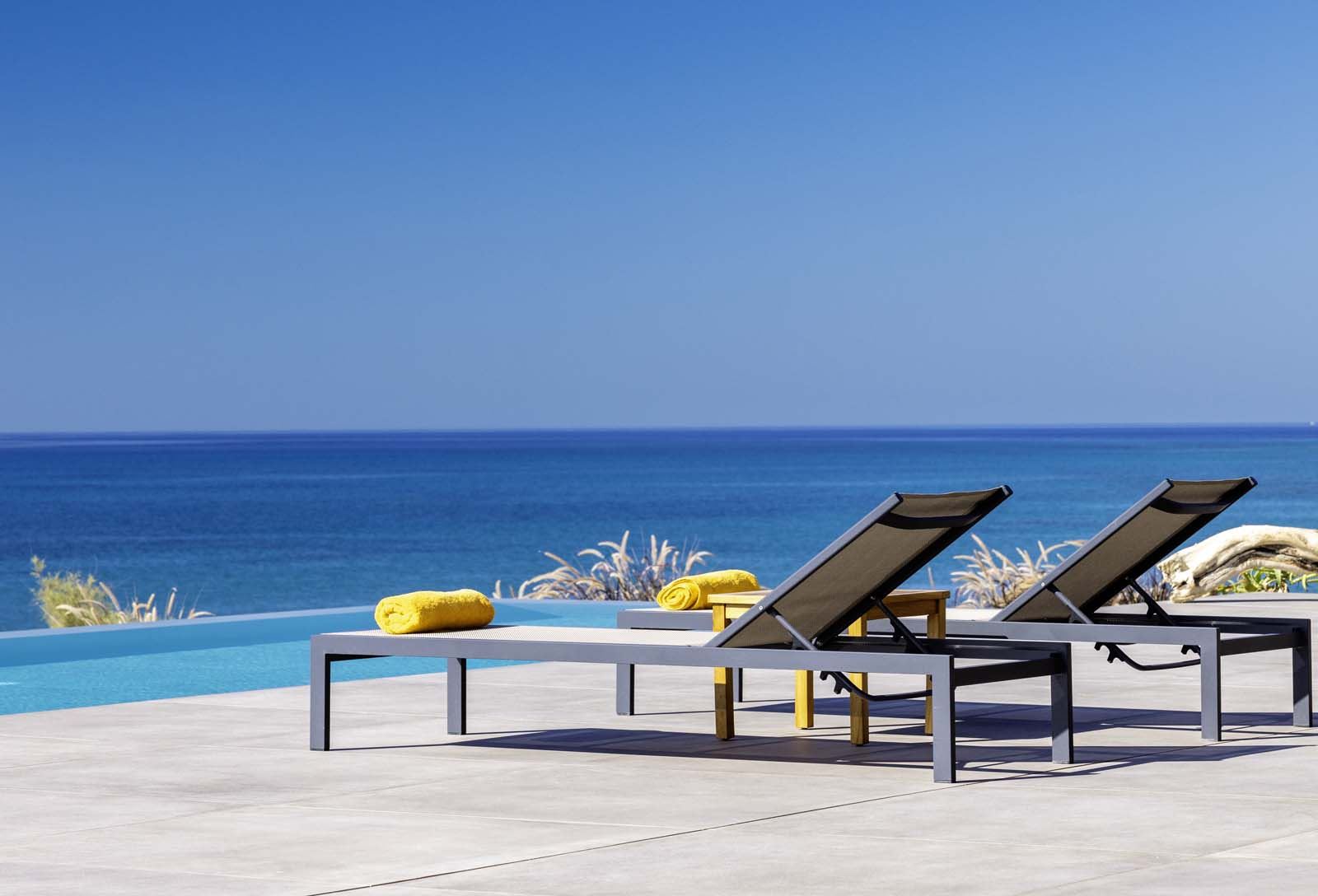 Beach House Arvi East