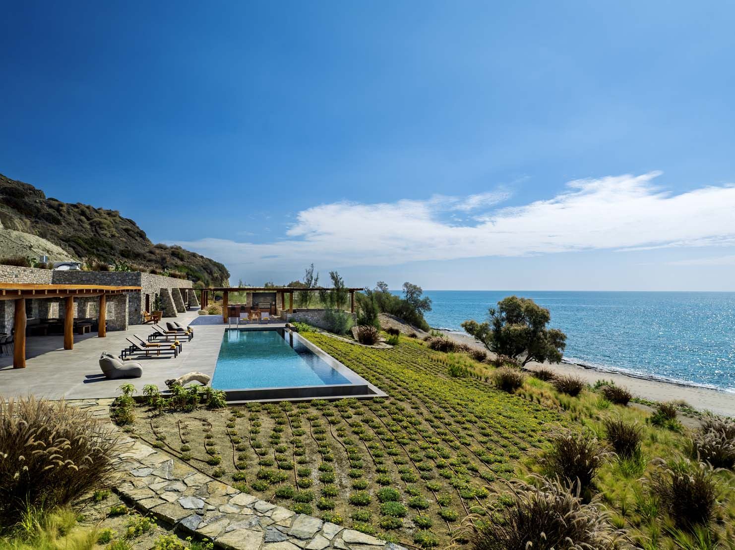 Beach House Arvi East