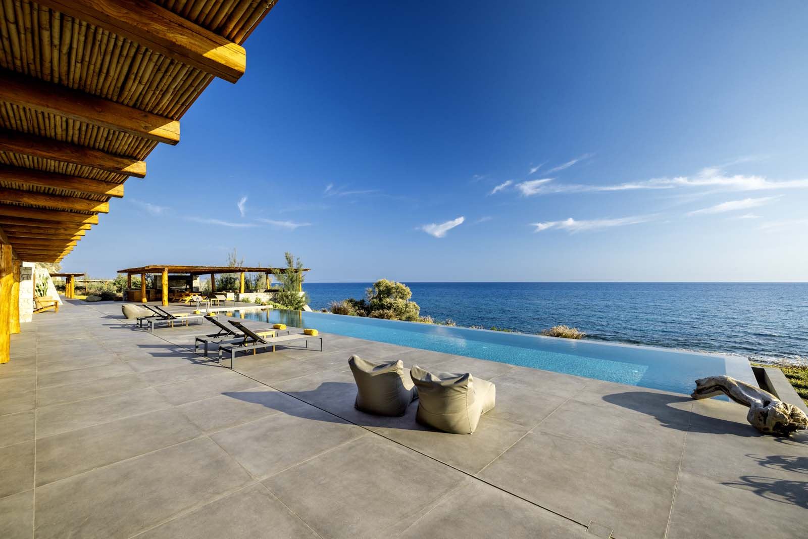 Beach House Arvi East