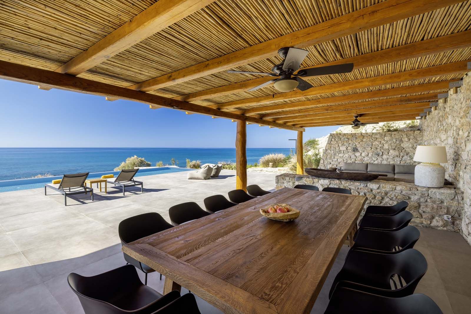 Beach House Arvi East