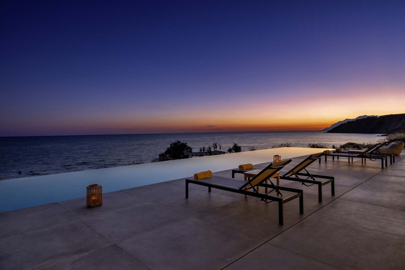 Beach House Arvi East