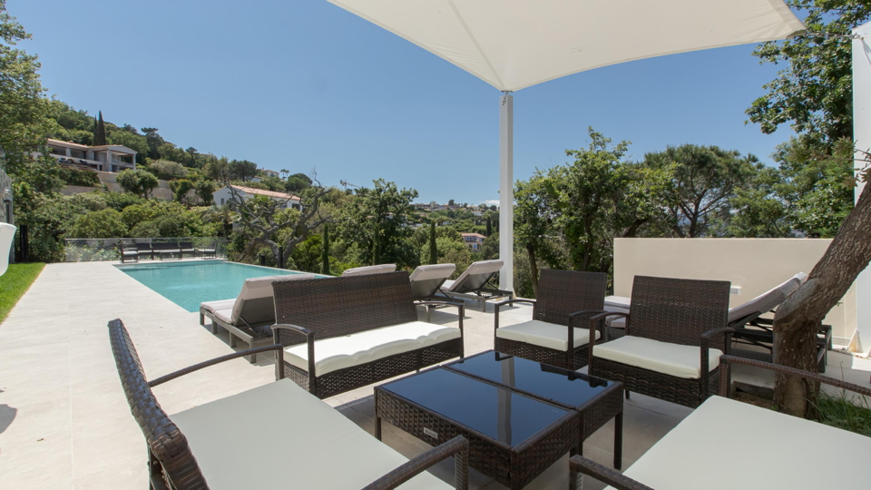 Villa Flower in the Sky