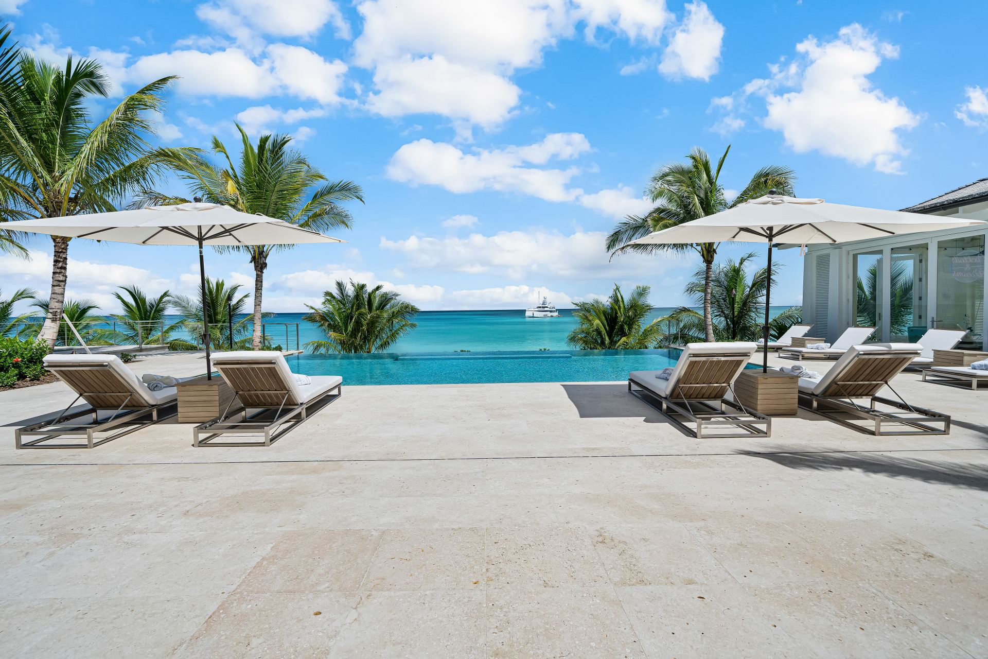 Villa Oceane in Bahamas