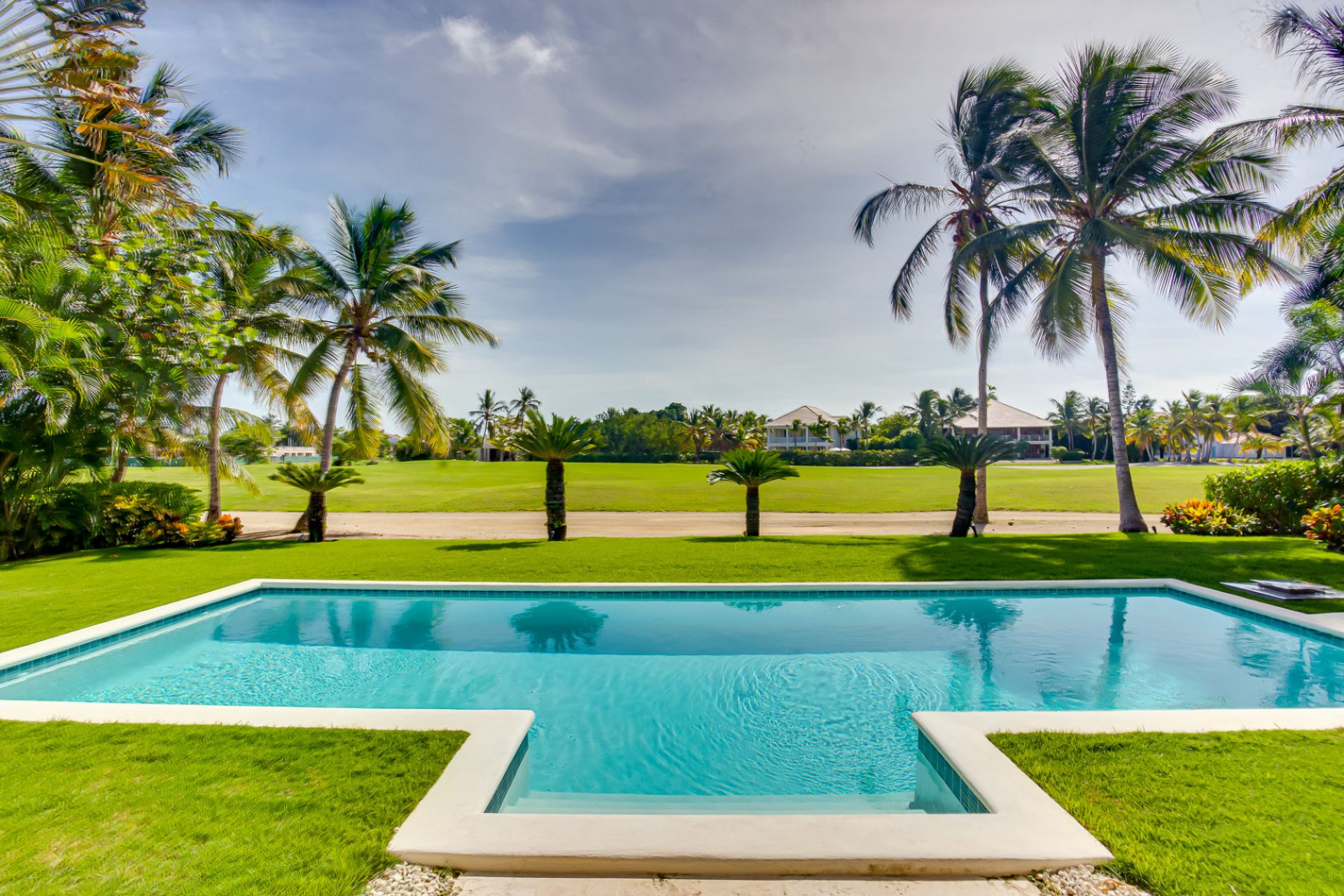 Villa Tortuga Bay B7