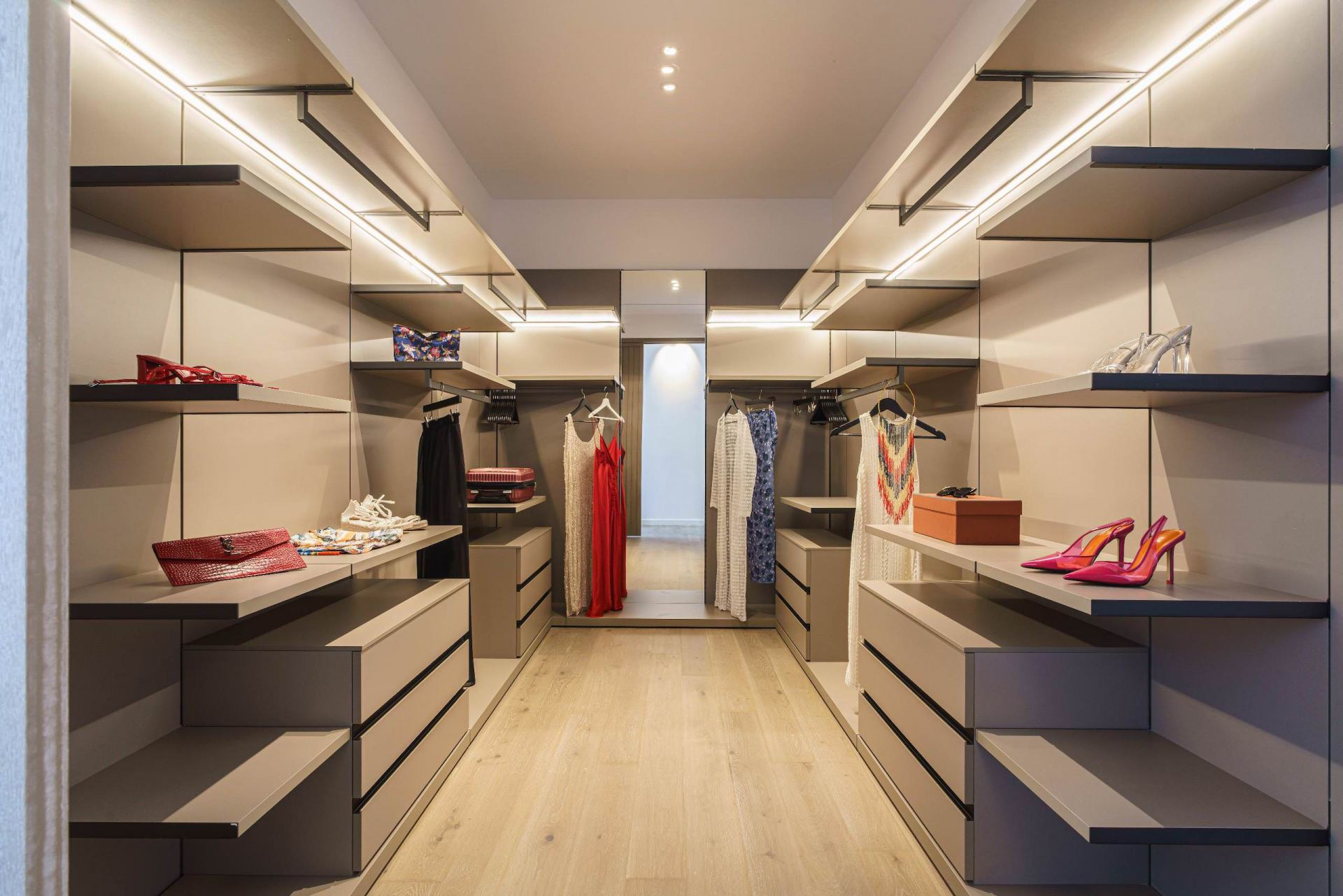 Serenity Psarou Estate