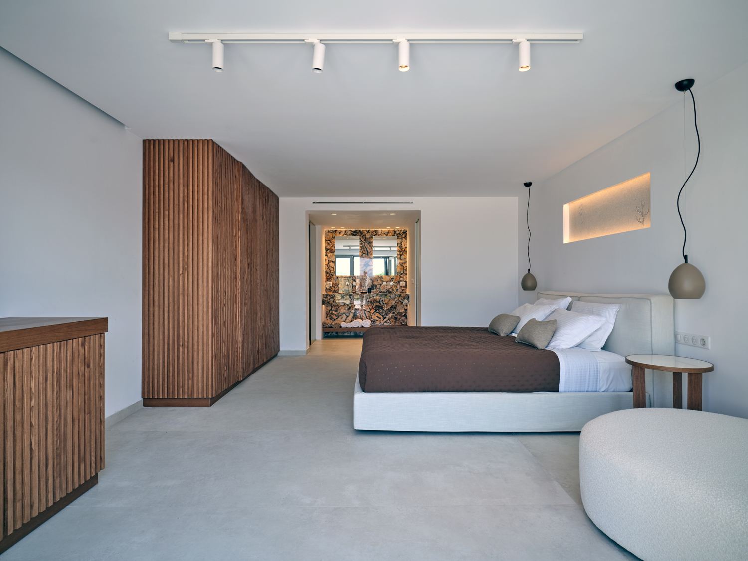 Grand Ambassador Villa