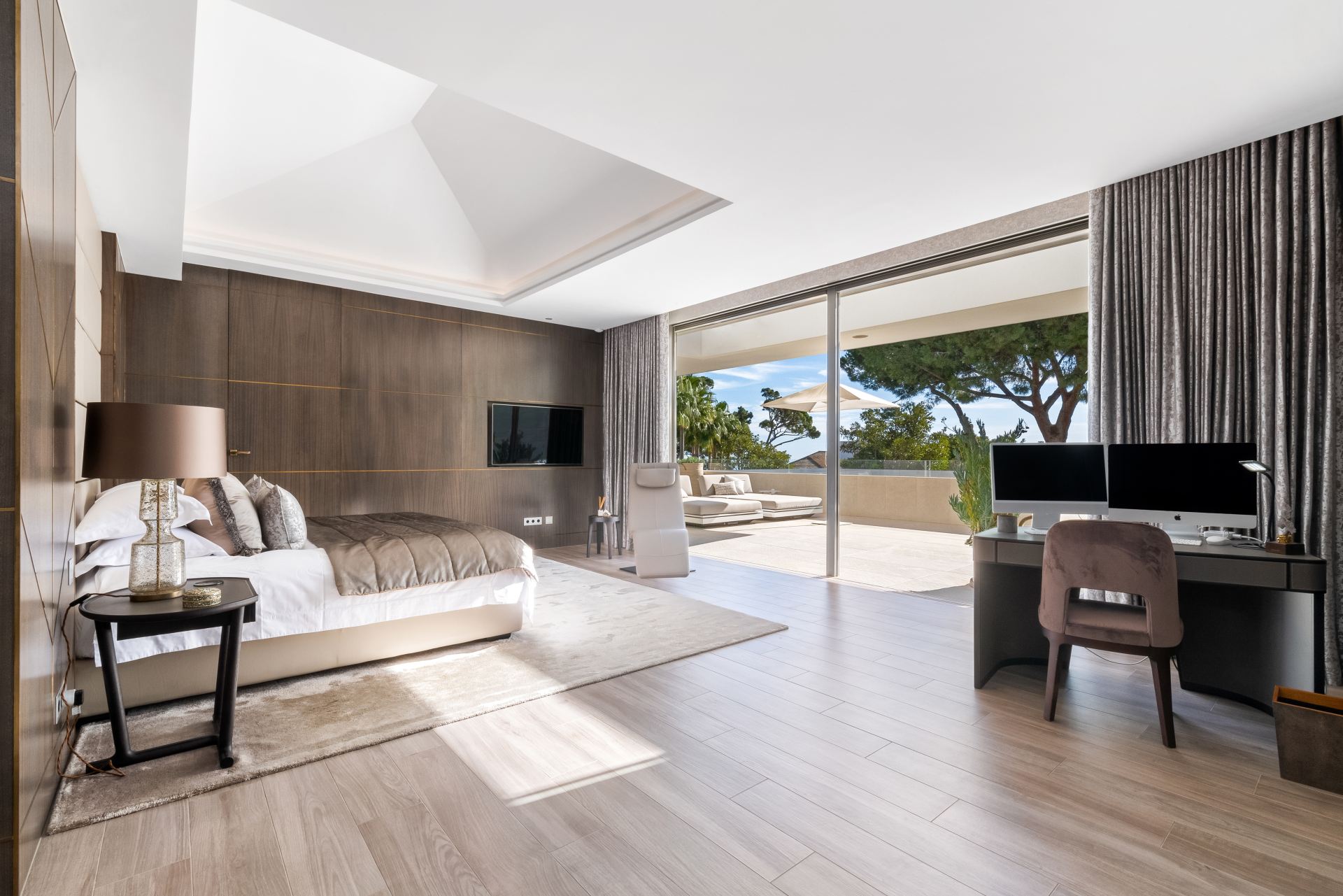 Savannah Golden Villa