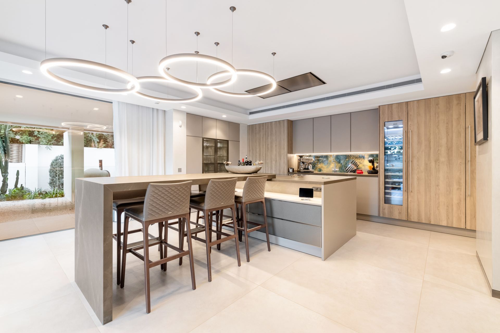 Savannah Golden Villa