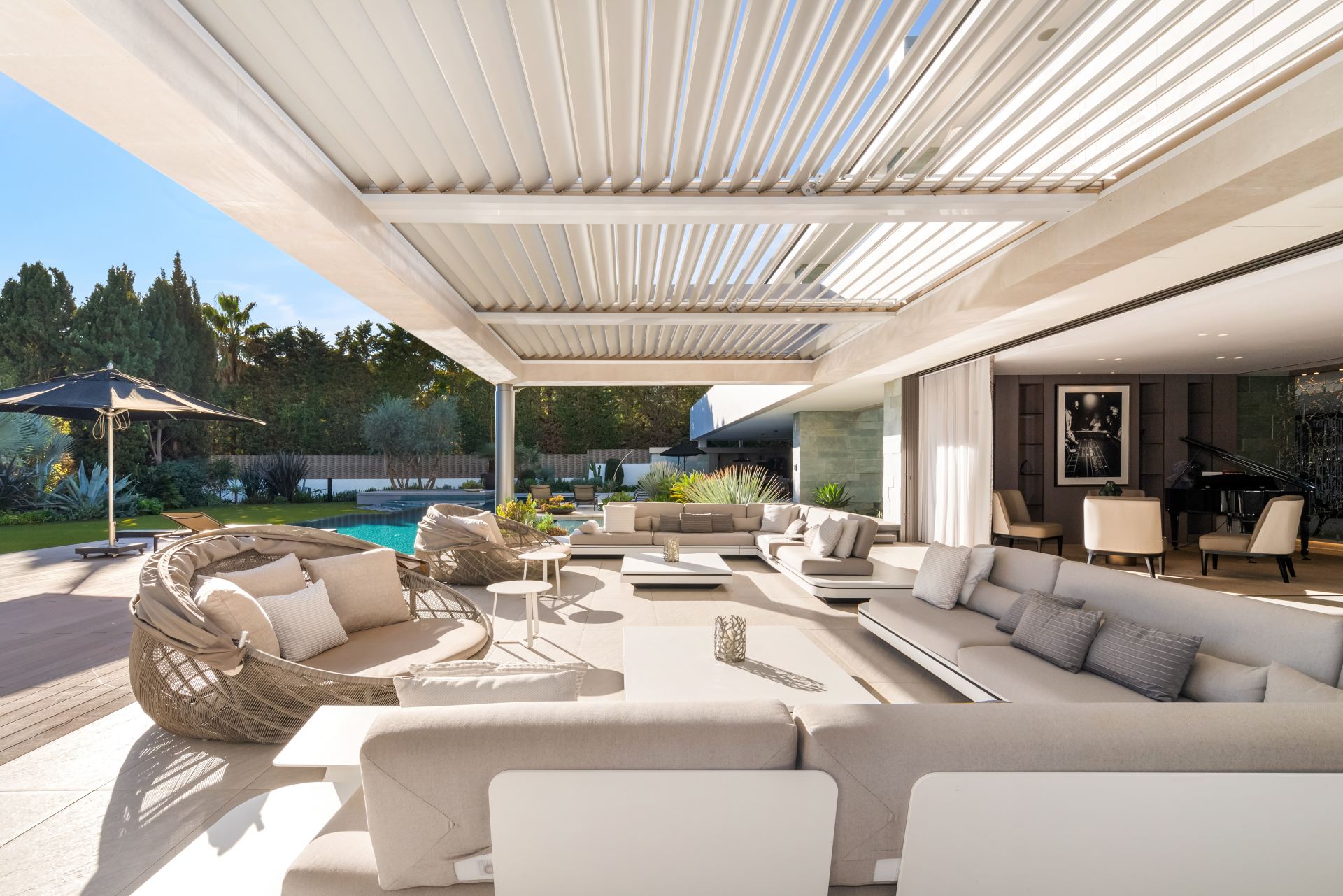 Savannah Golden Villa