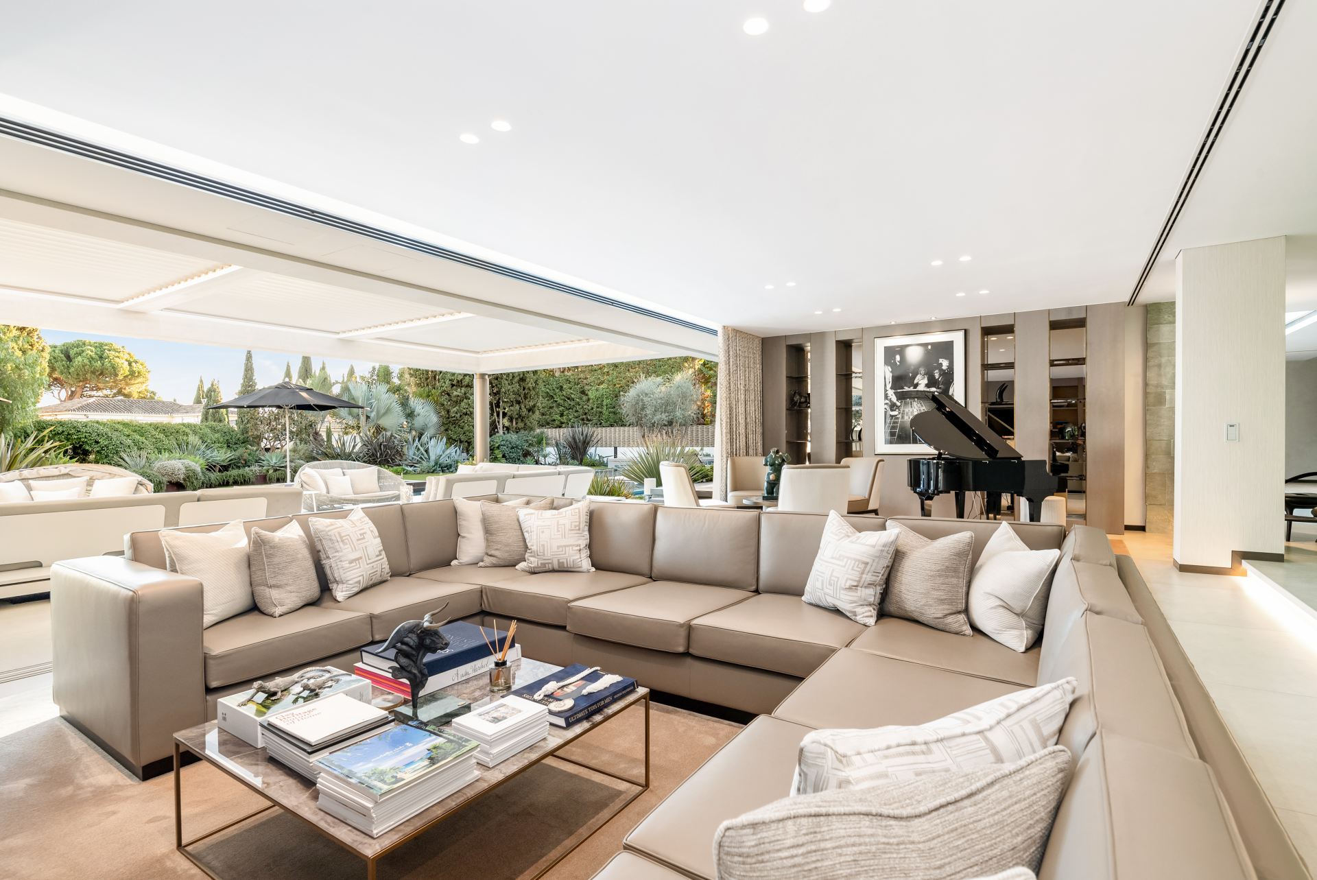 Savannah Golden Villa