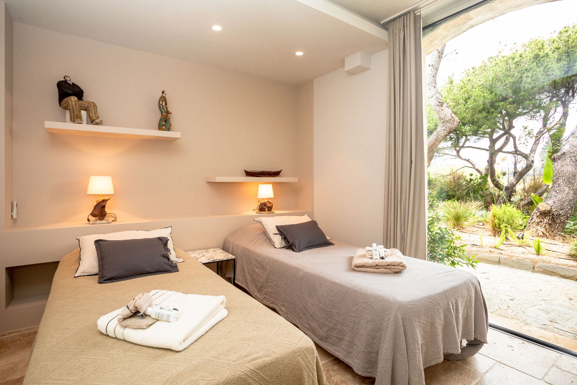 Villa Fregate - French Riviera