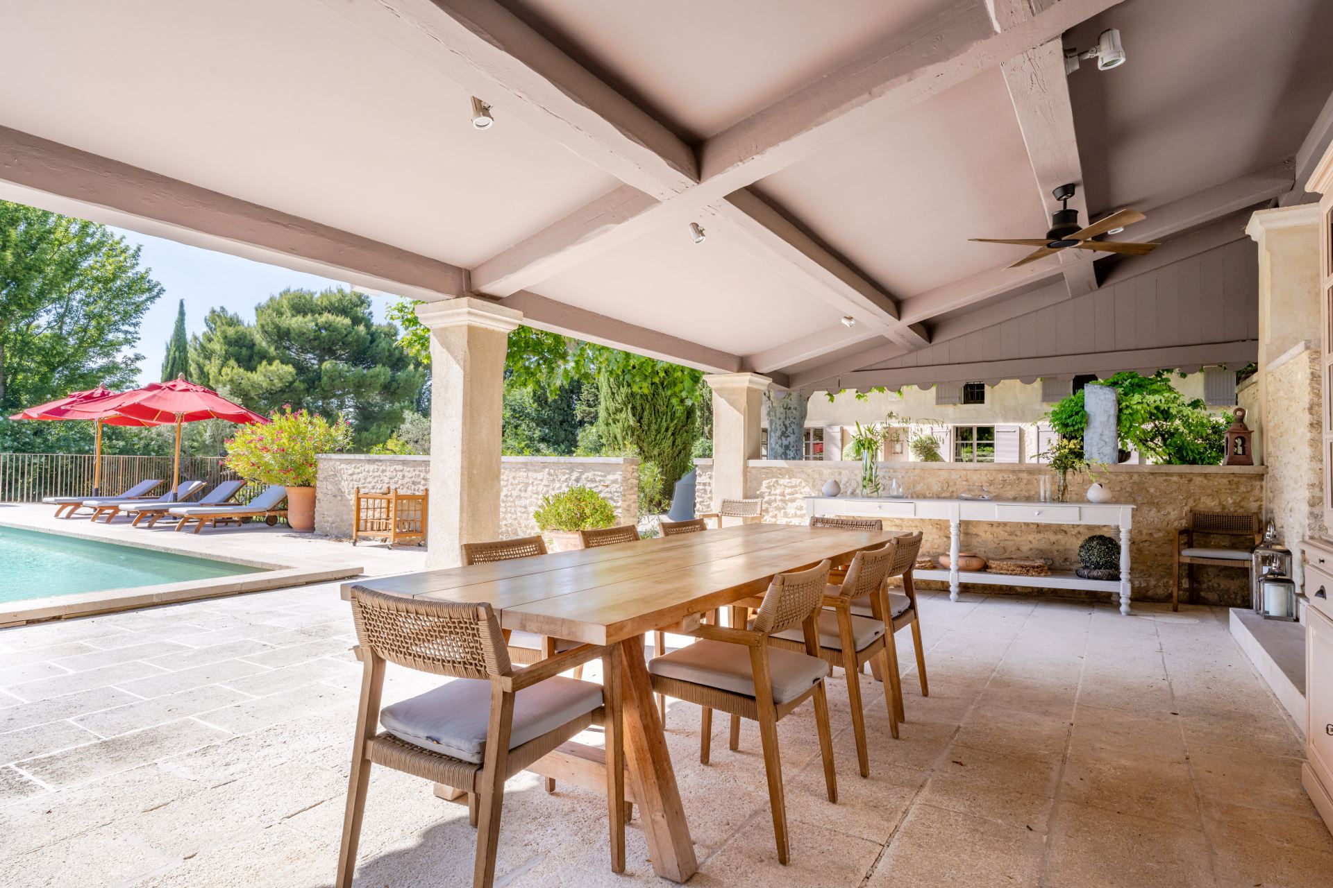 Villa Mas d Eyragues