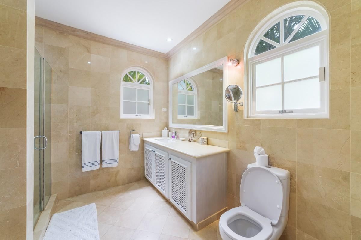 Sugar Hill - Halfway Tree Villa