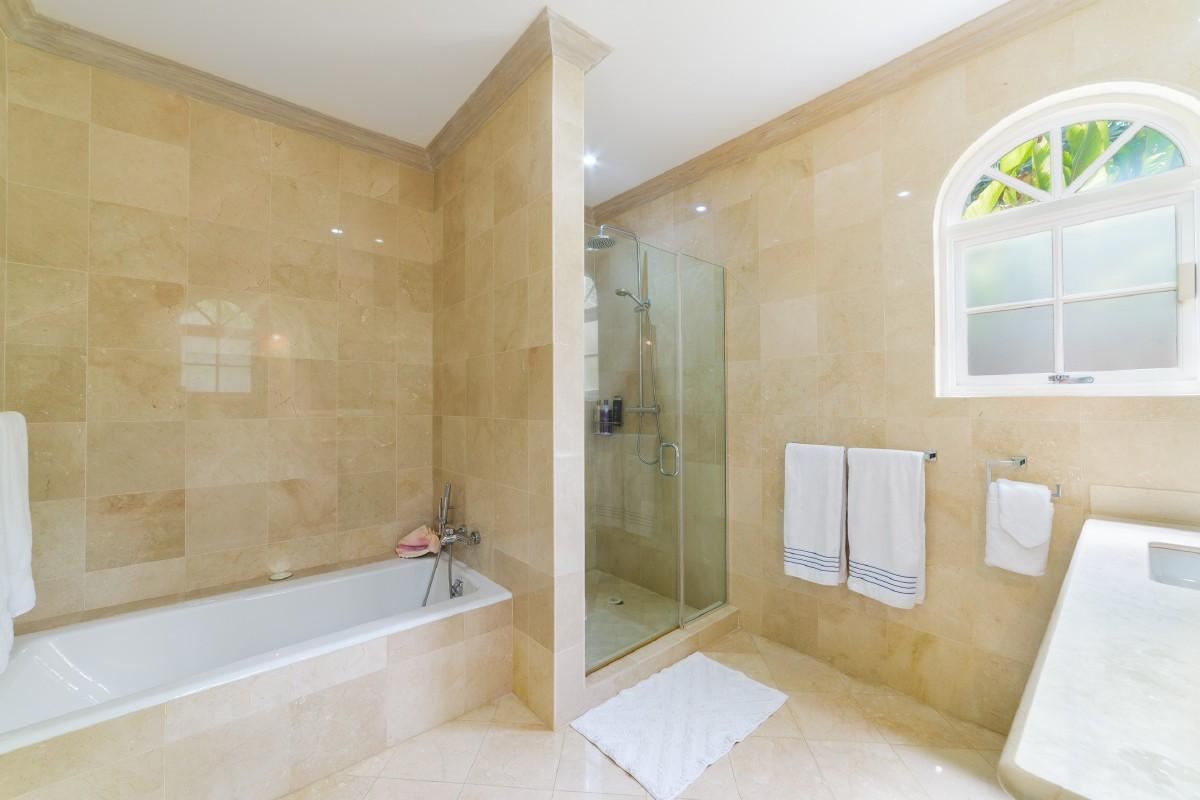 Sugar Hill - Halfway Tree Villa