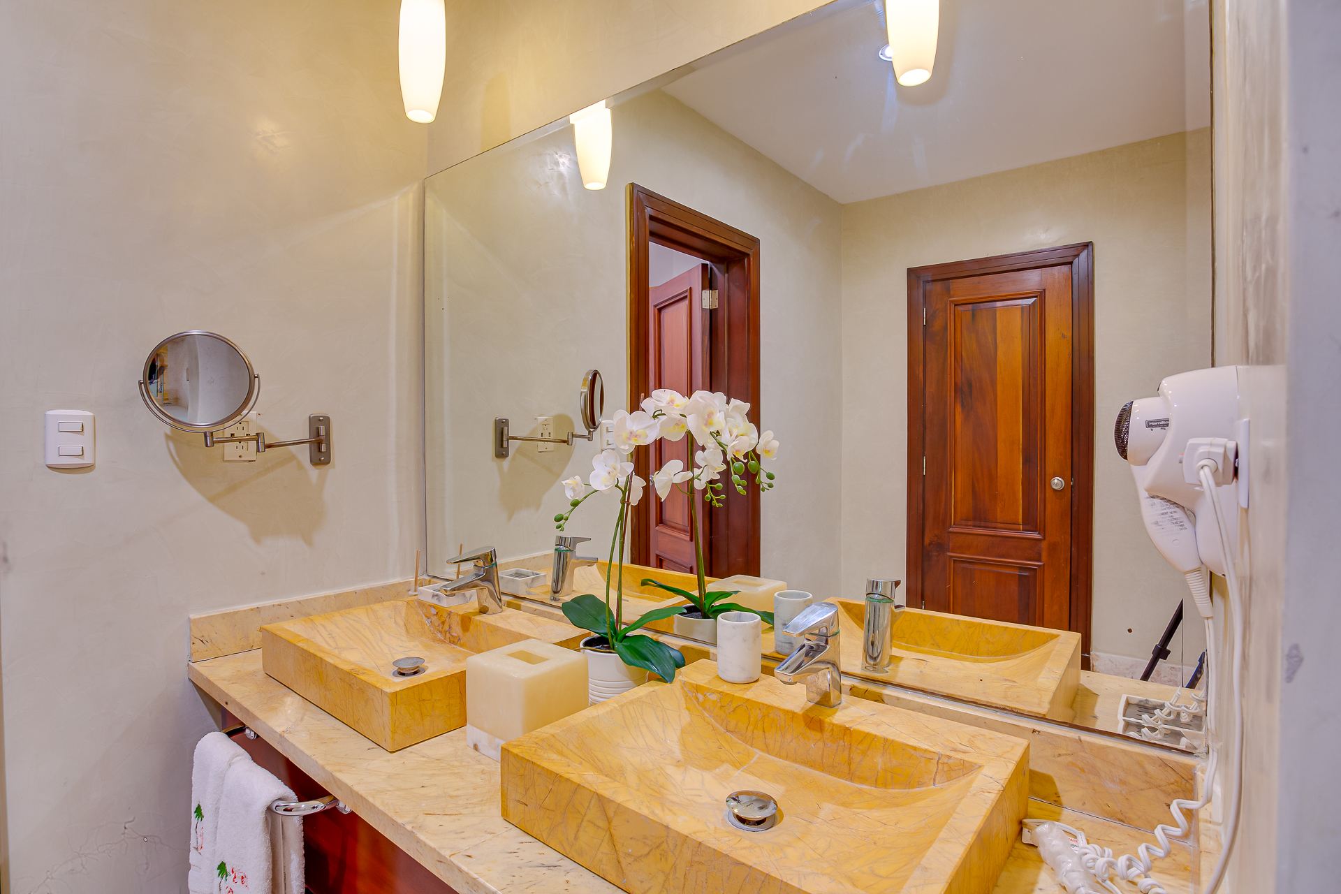 Villa Tortuga Bay C32