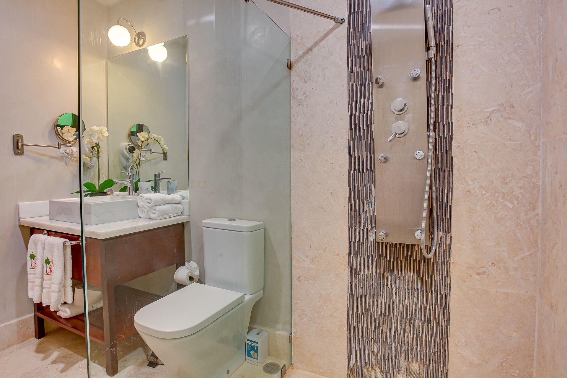 Villa Tortuga Bay C32