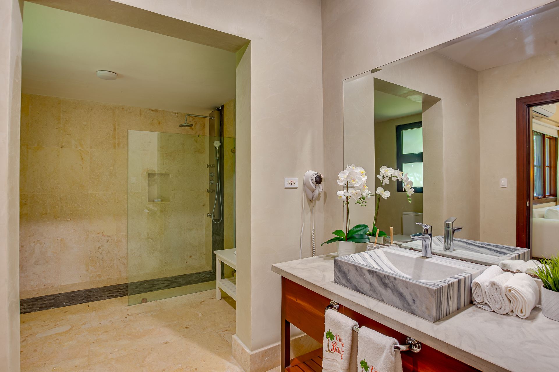 Villa Tortuga Bay C32